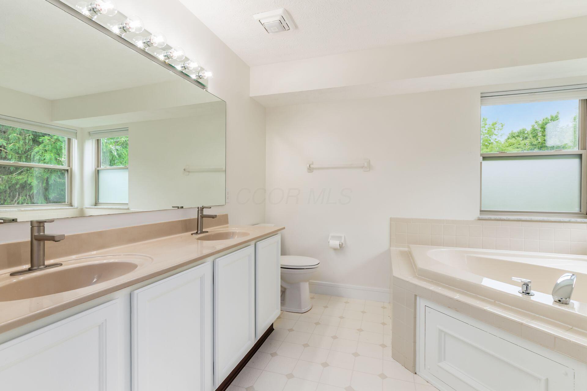 1465 Cottonwood Drive