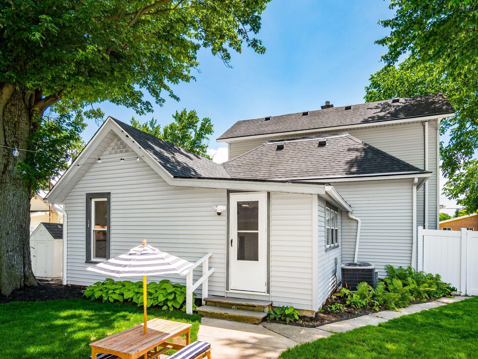 304 E High Street