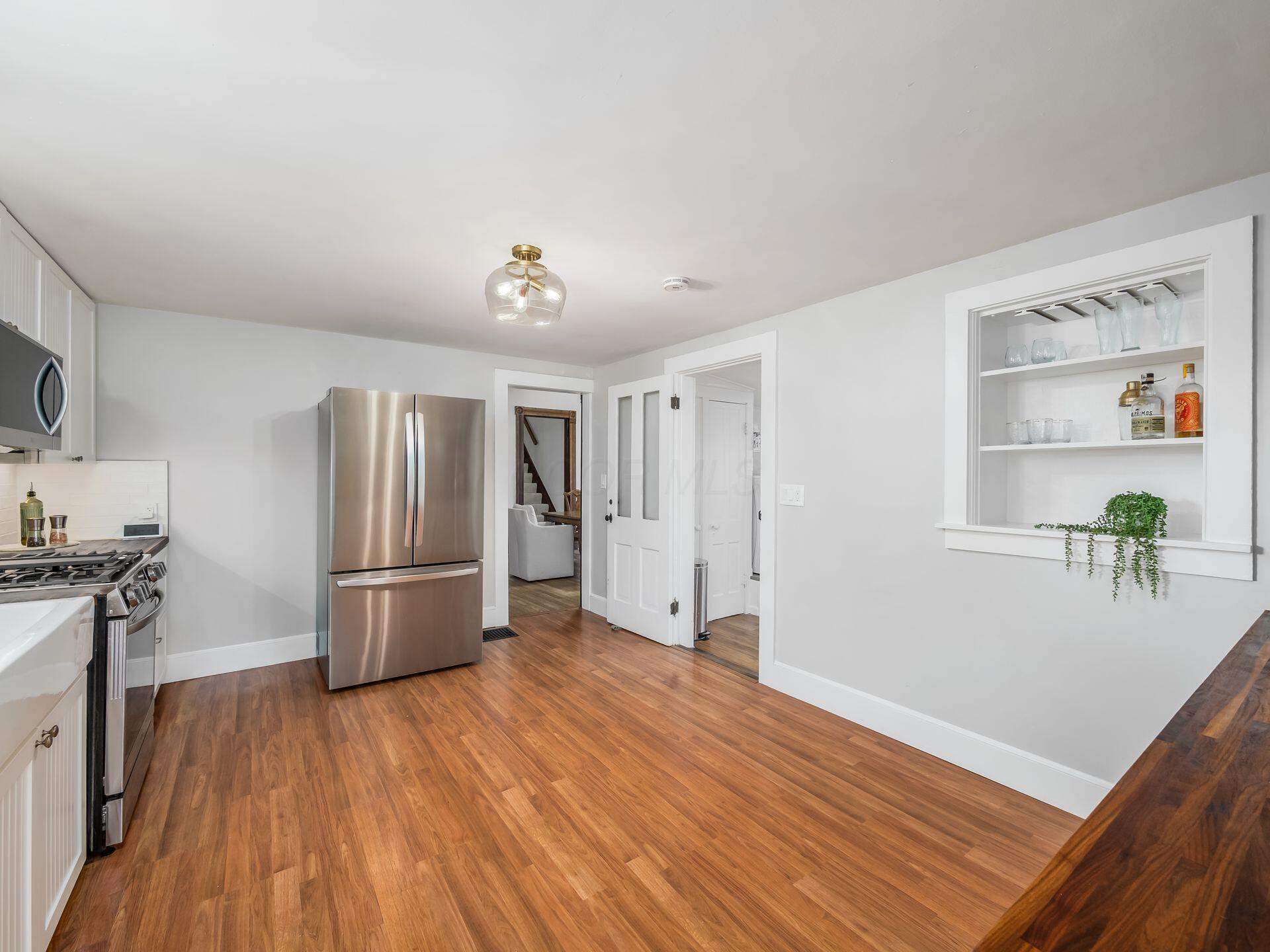 304 E High Street