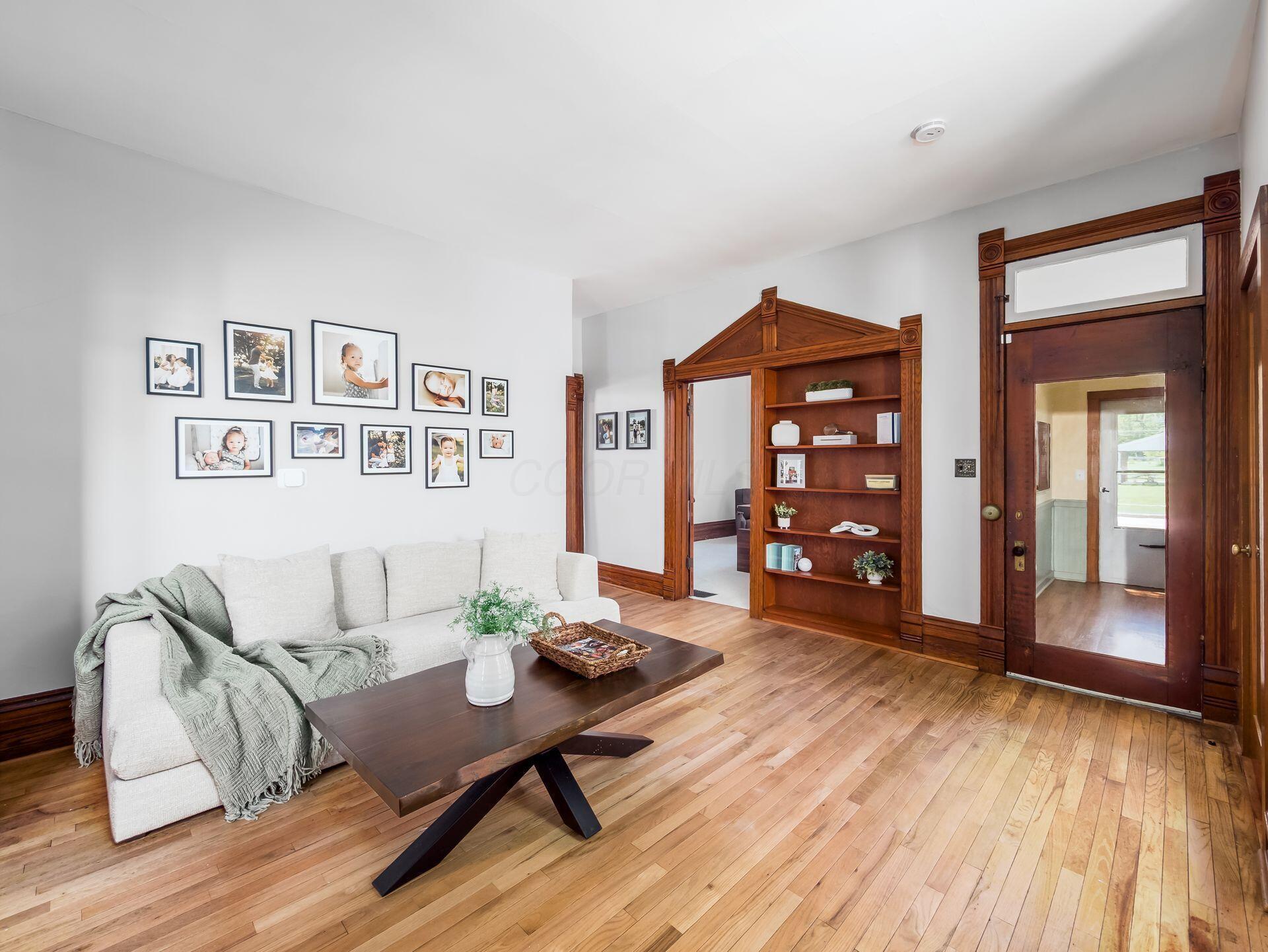 304 E High Street