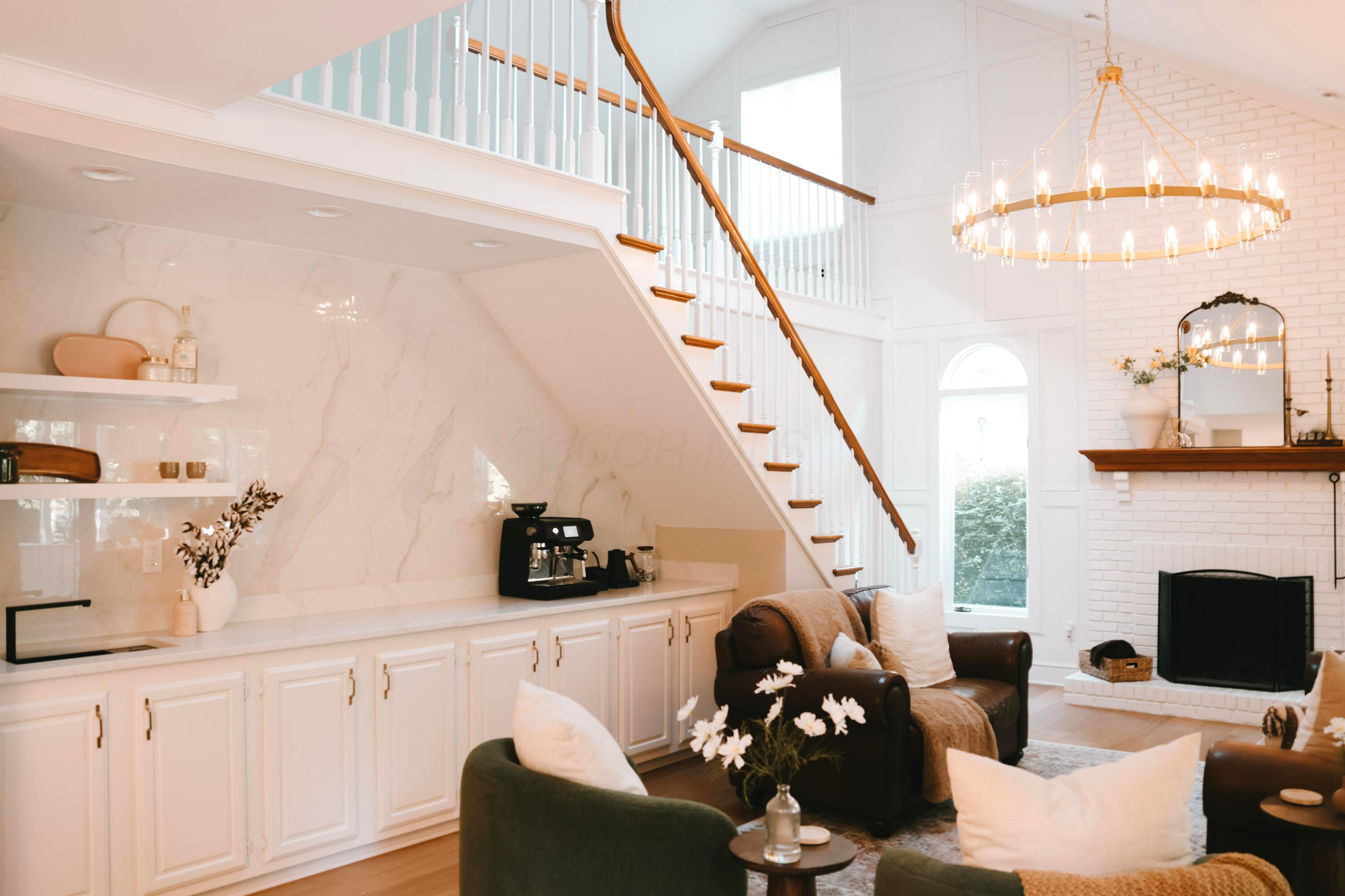 159 Misty Oak Place