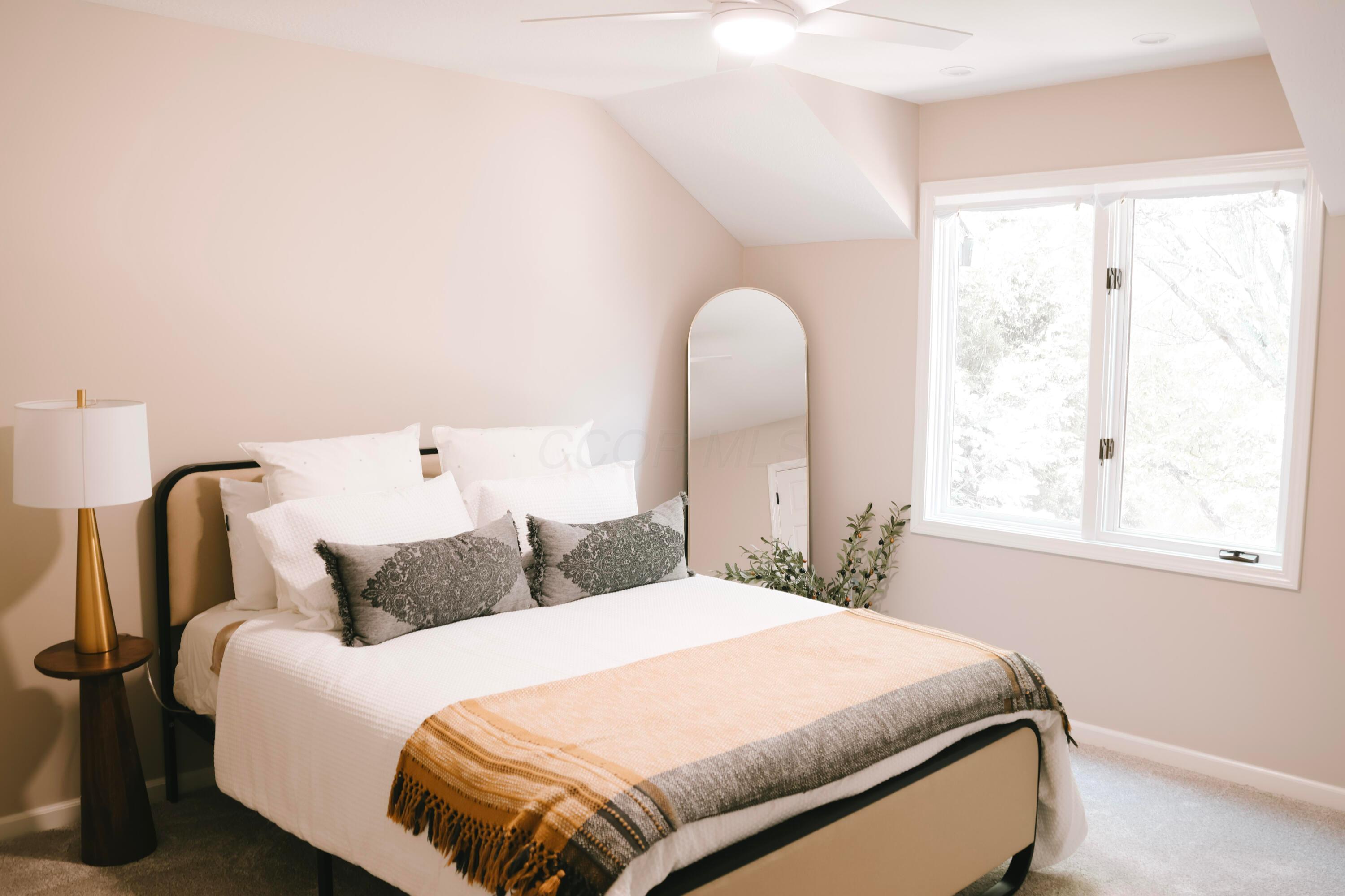 159 Misty Oak Place