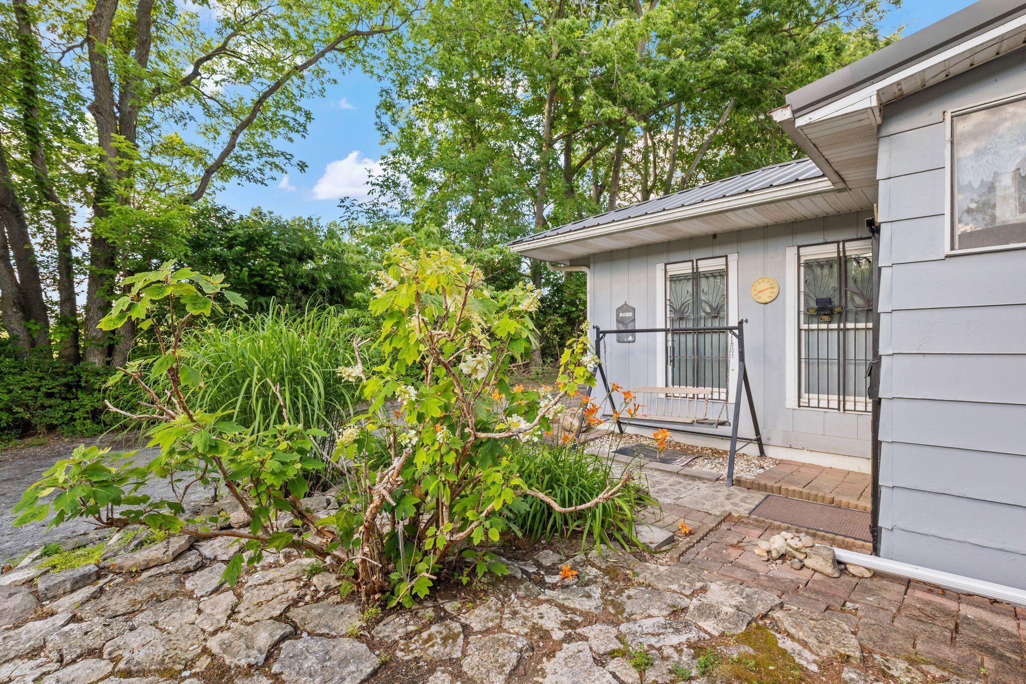 5025 Warrensburg Road
