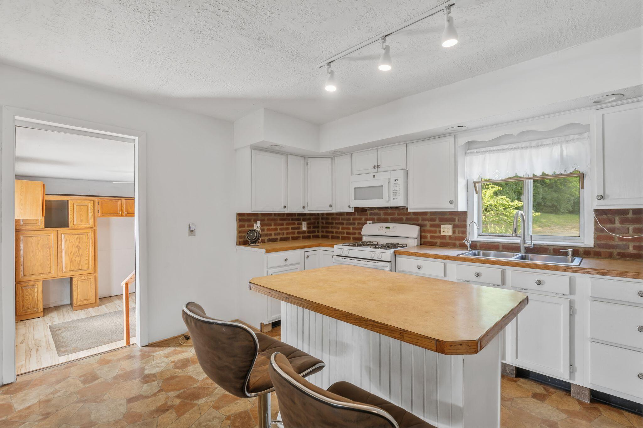 5025 Warrensburg Road