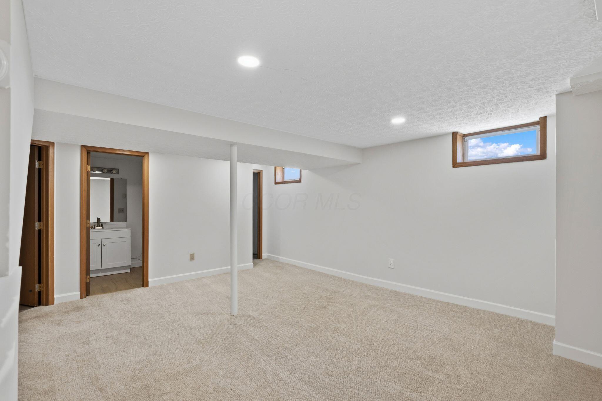3152 Southern Hills Drive