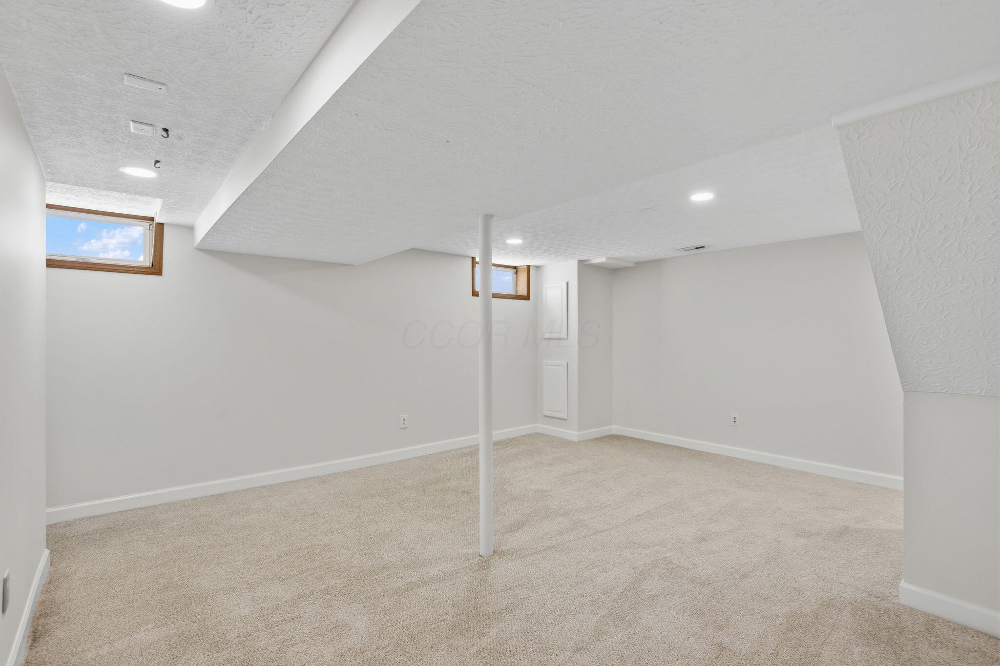 3152 Southern Hills Drive