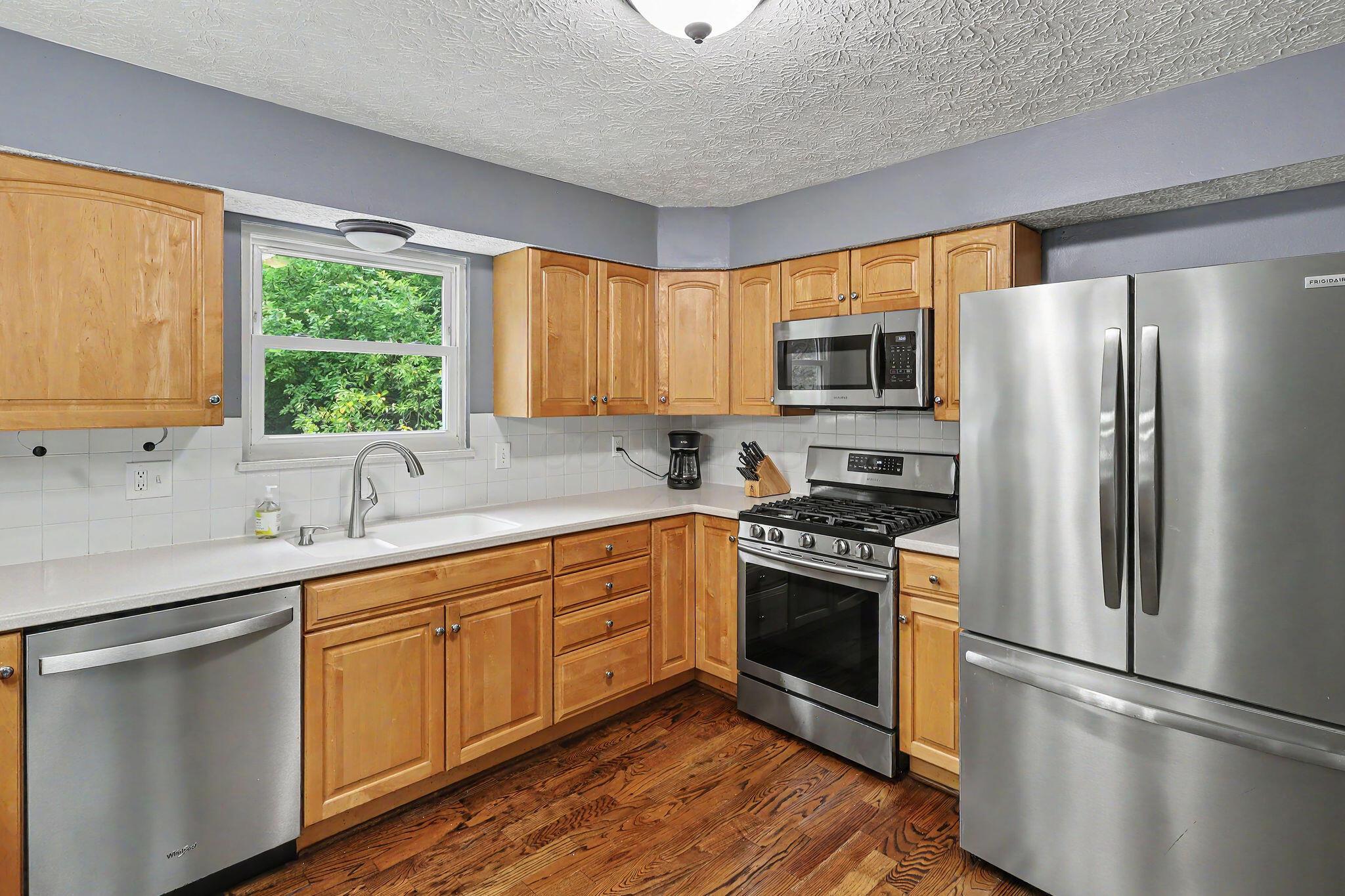 445 High Meadows Village Drive