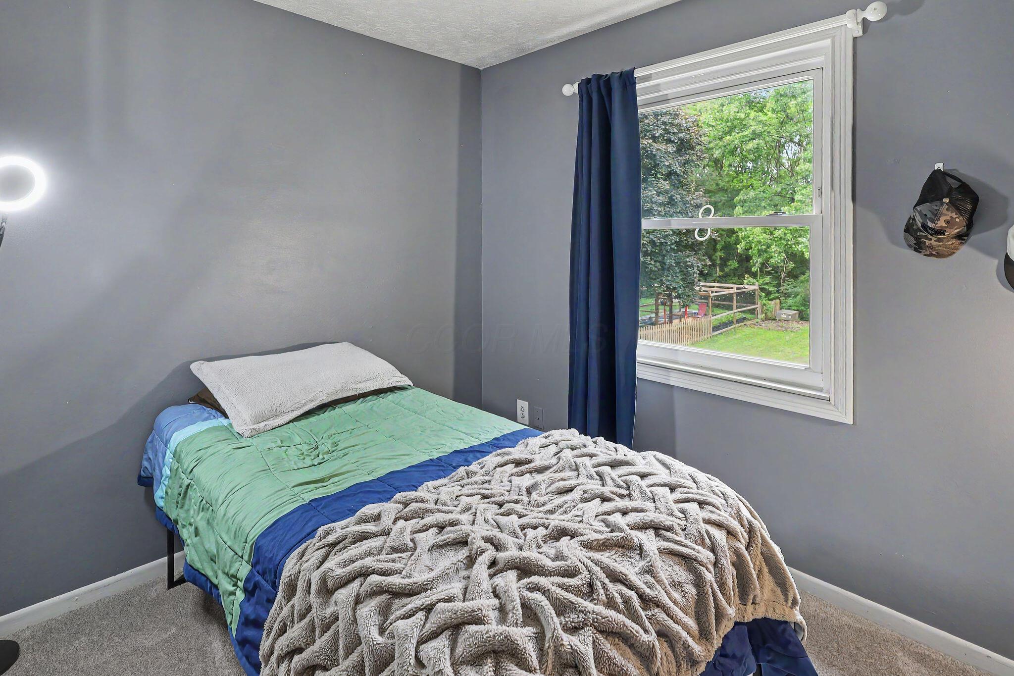 445 High Meadows Village Drive