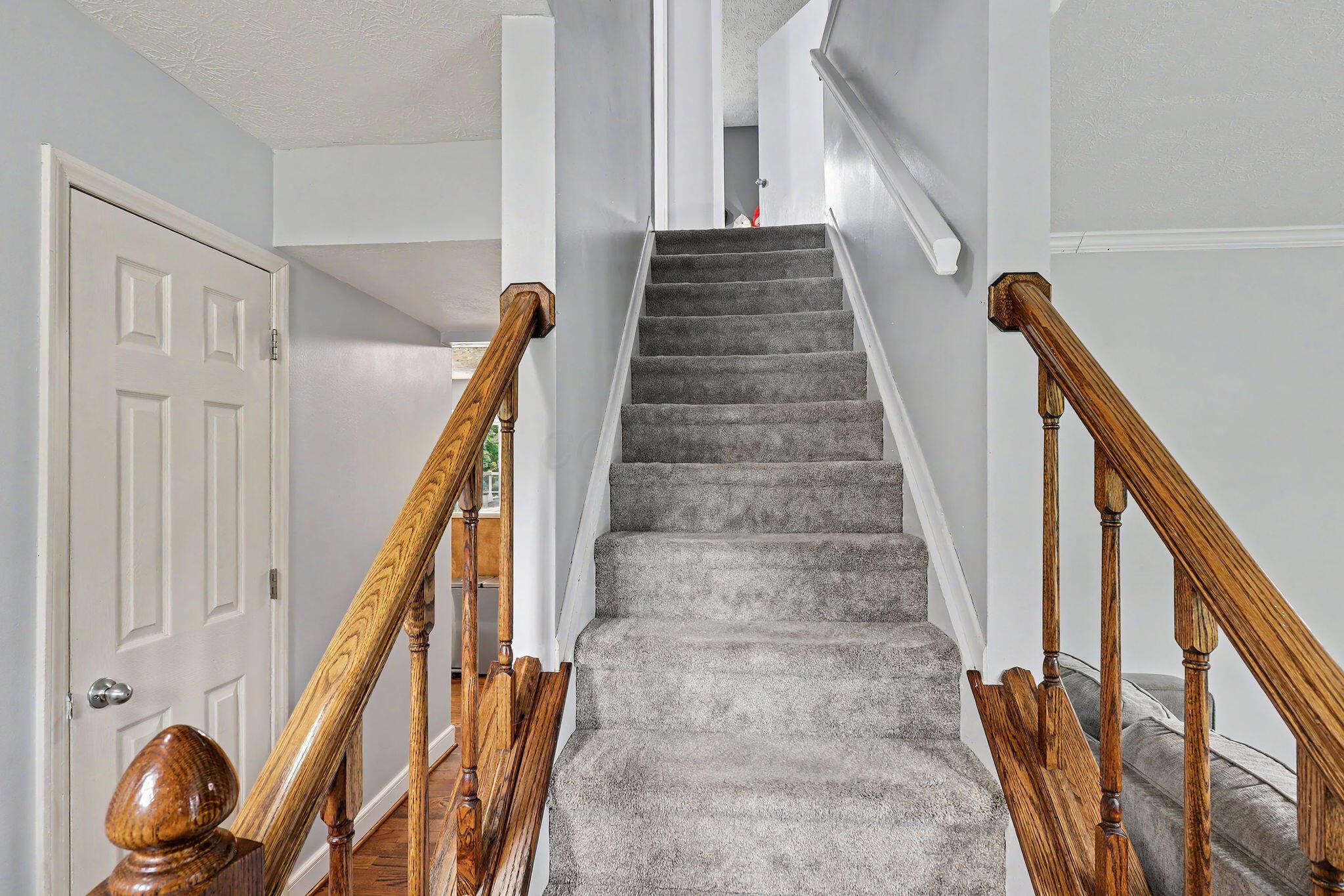445 High Meadows Village Drive