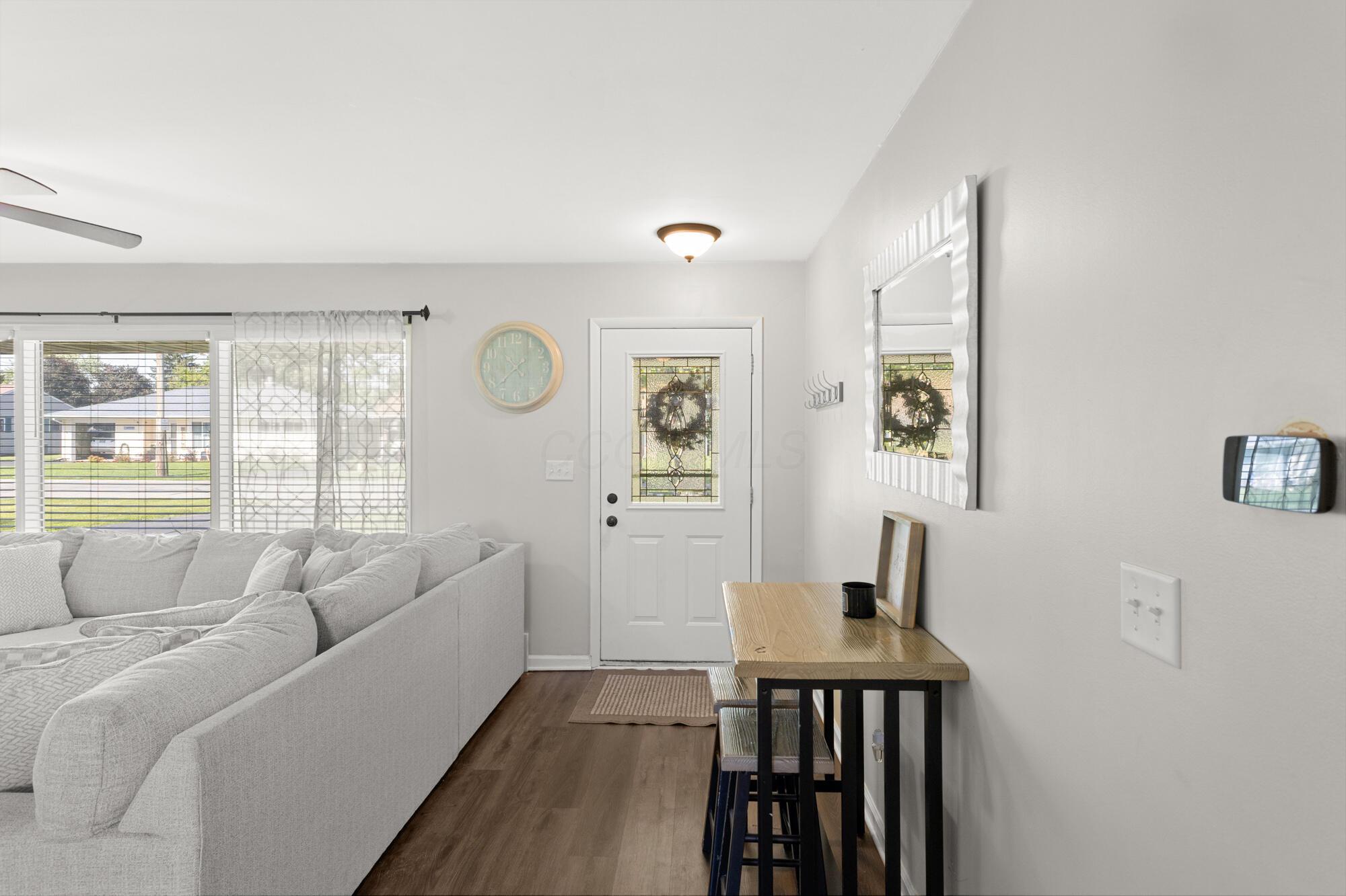 288 Sara Avenue