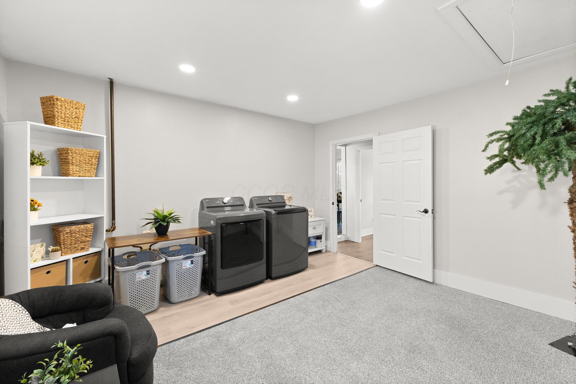 288 Sara Avenue