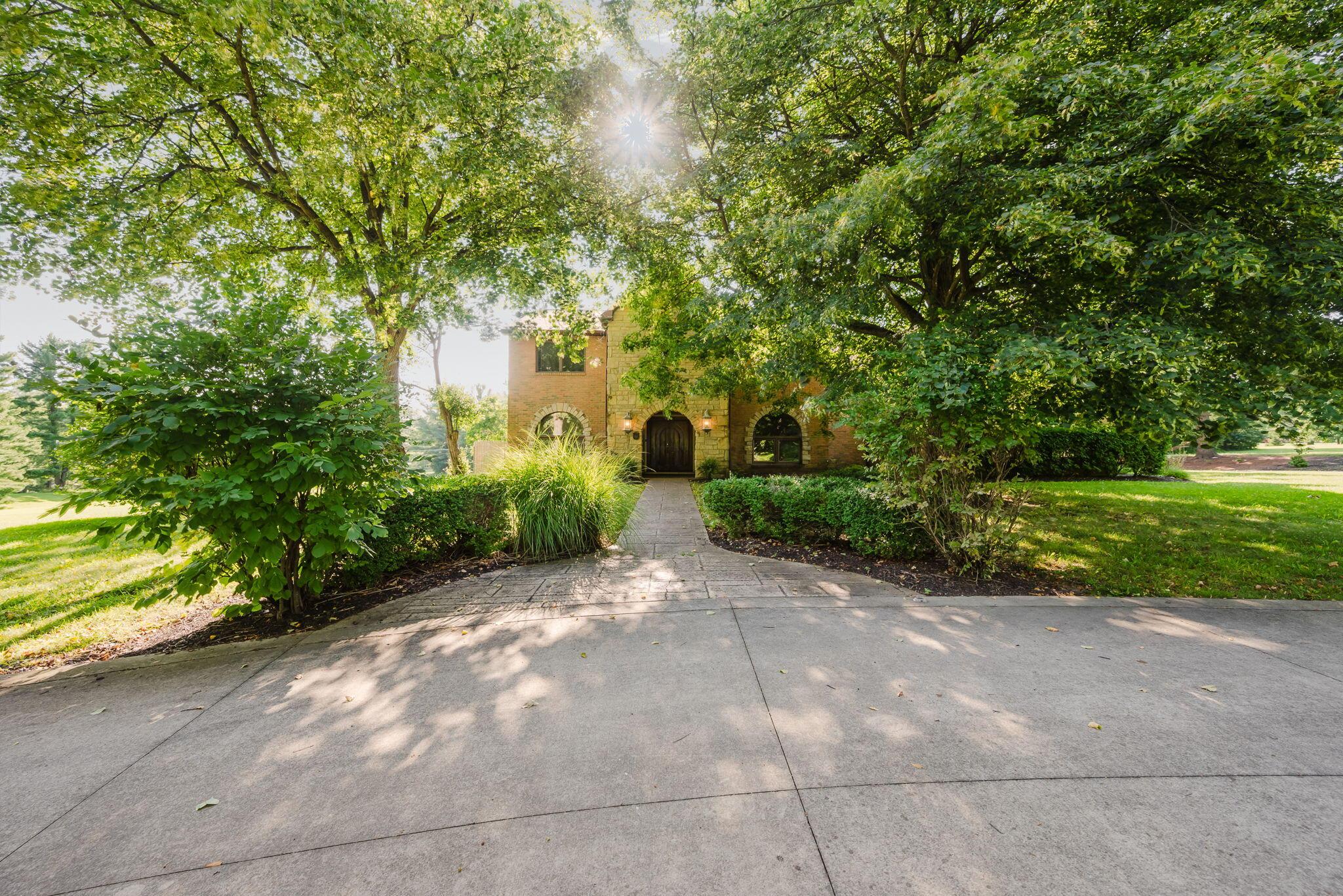 4528 Ravine Drive