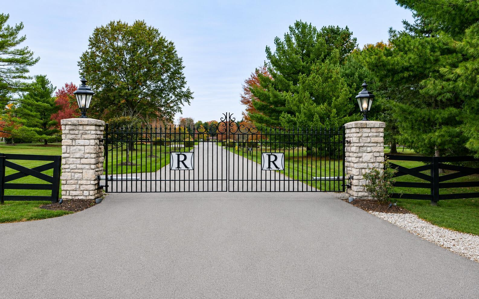 4528 Ravine Drive