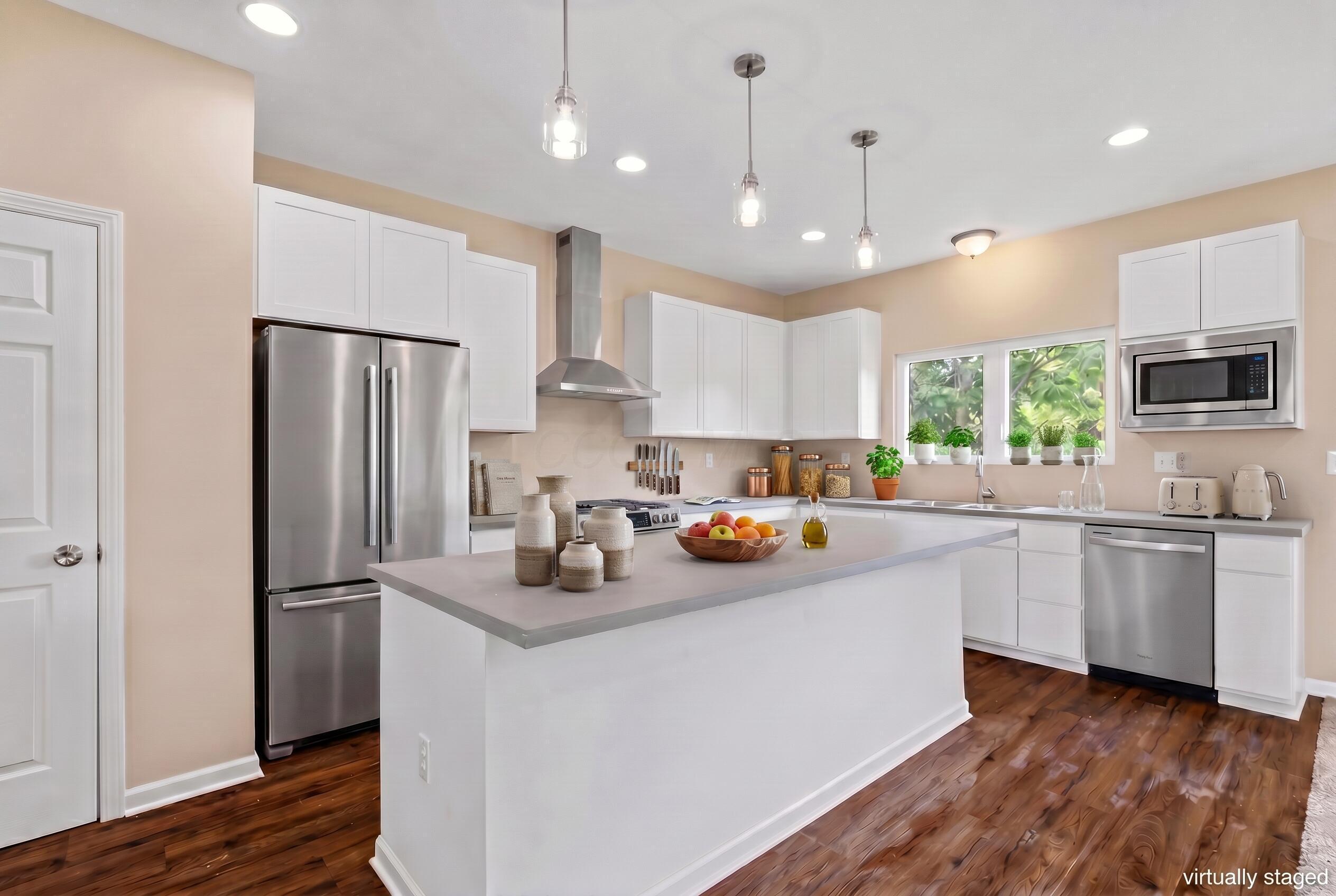 4528 Ravine Drive