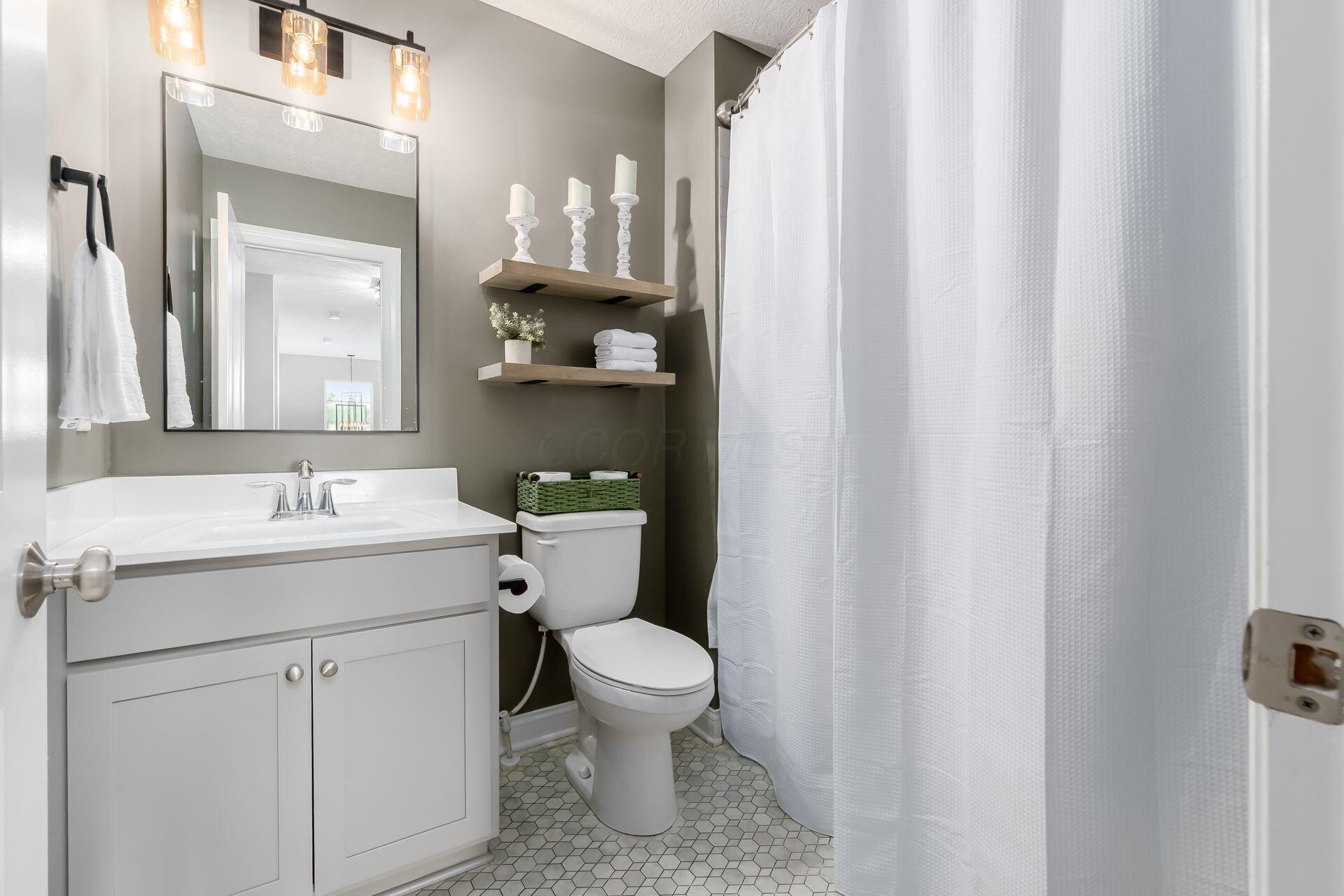 627 Ludham Trail