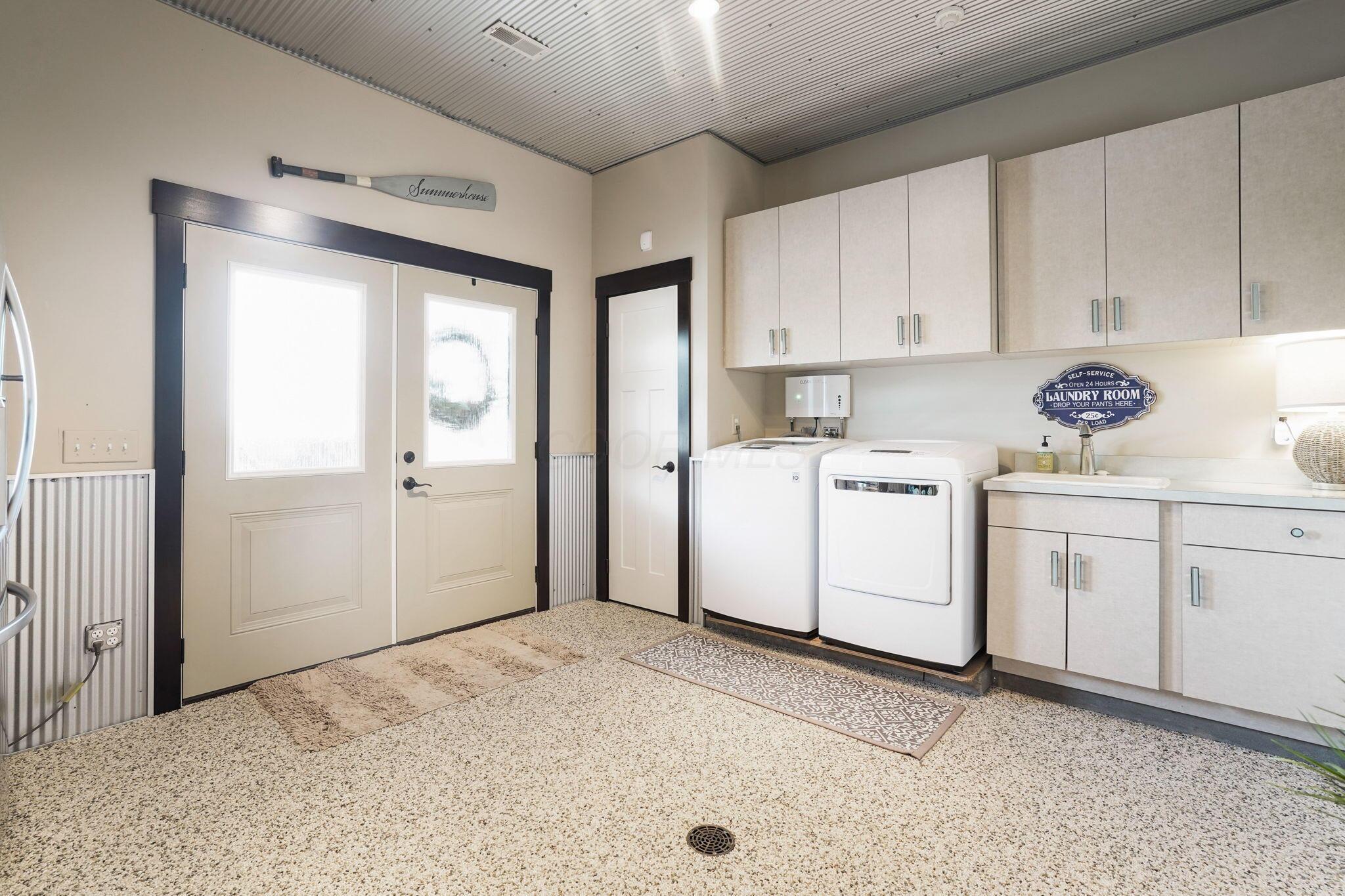 23018 Loop Road