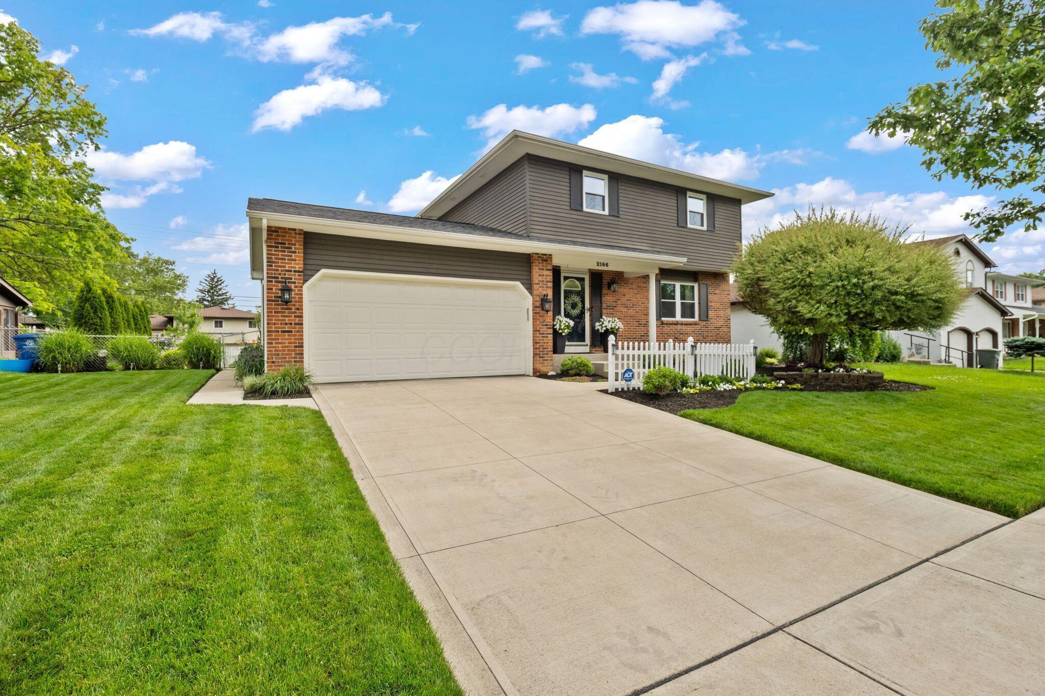2166 Blackoak Avenue