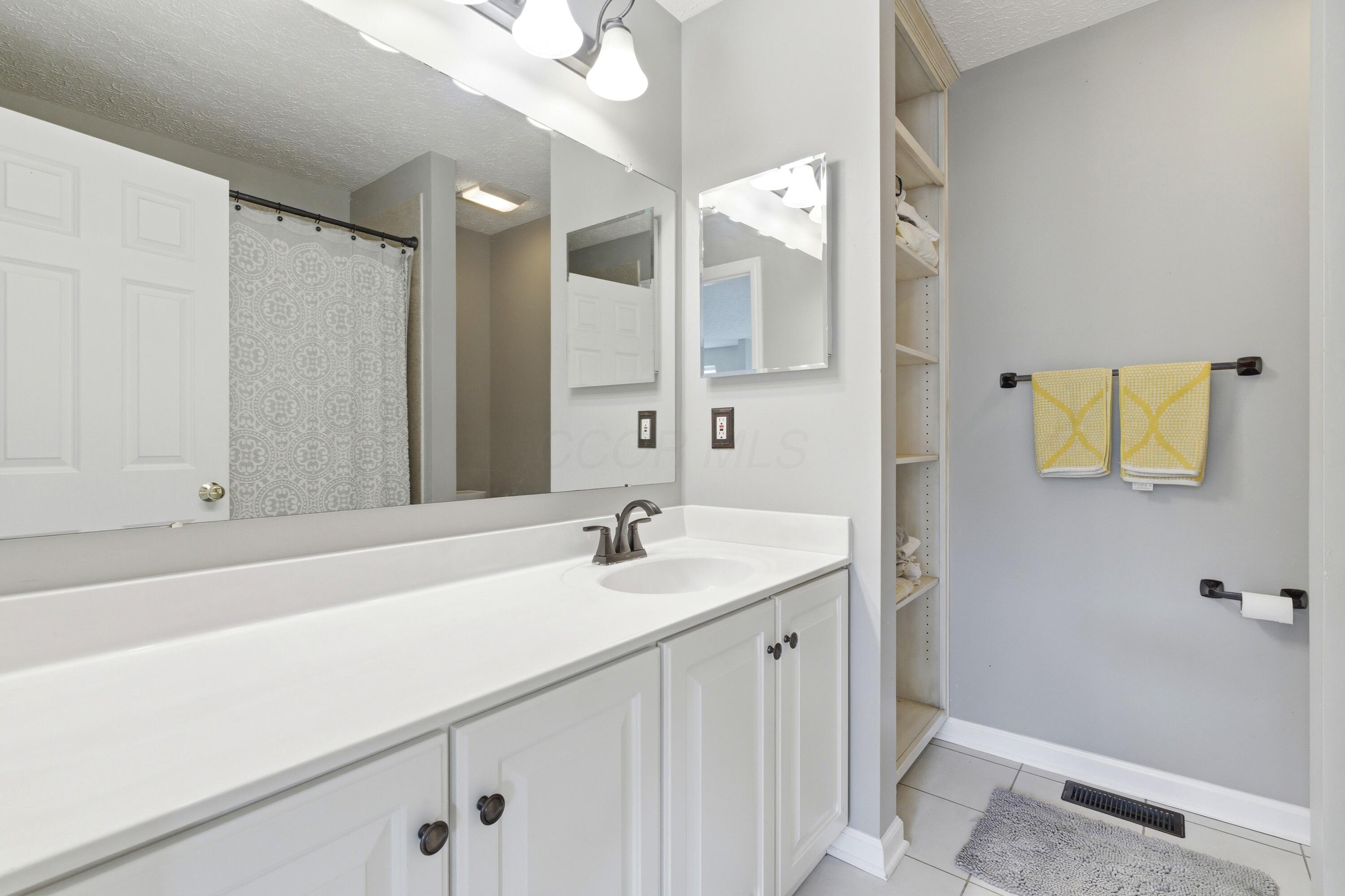 8282 Skelton Court