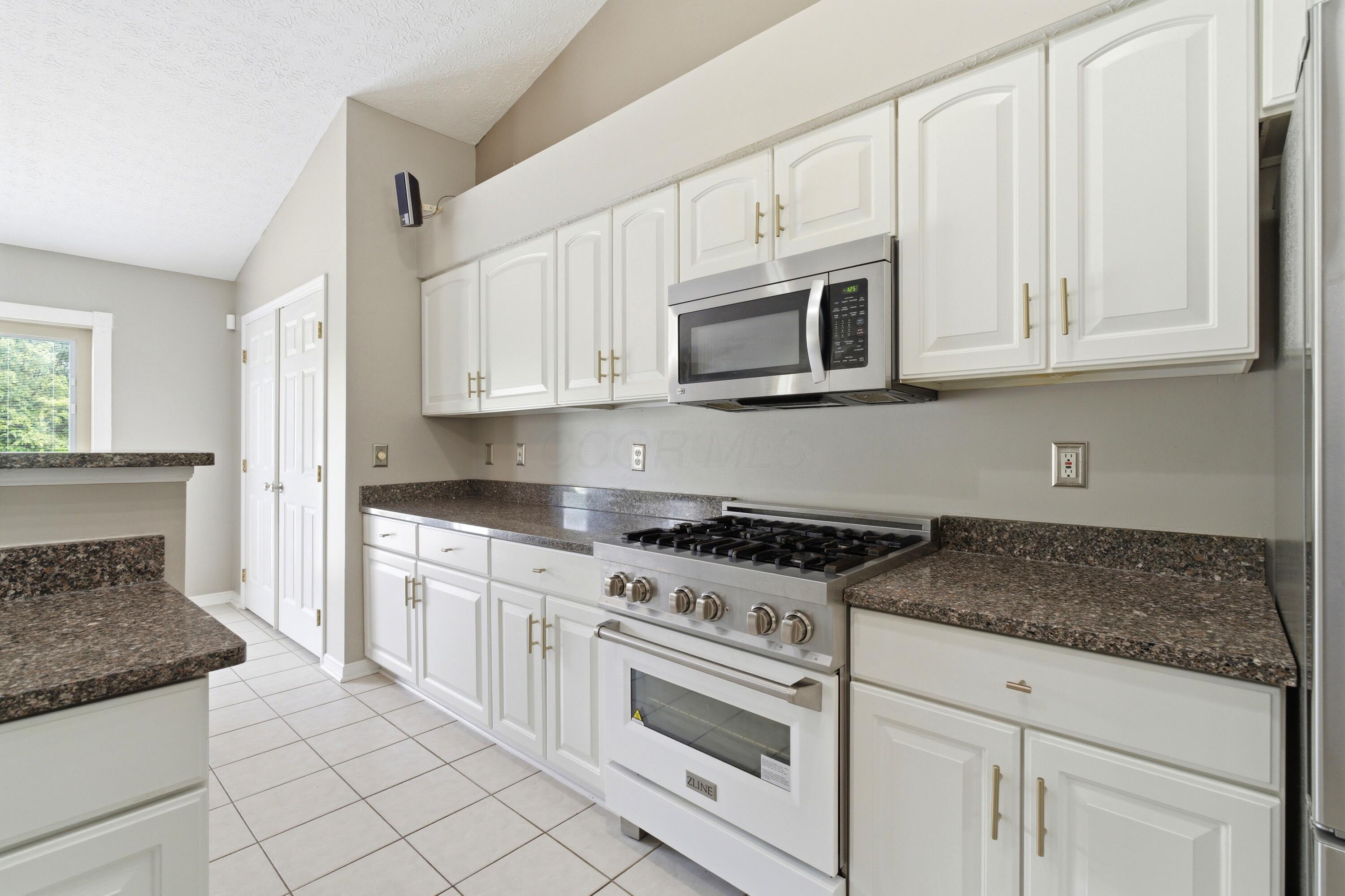 8282 Skelton Court