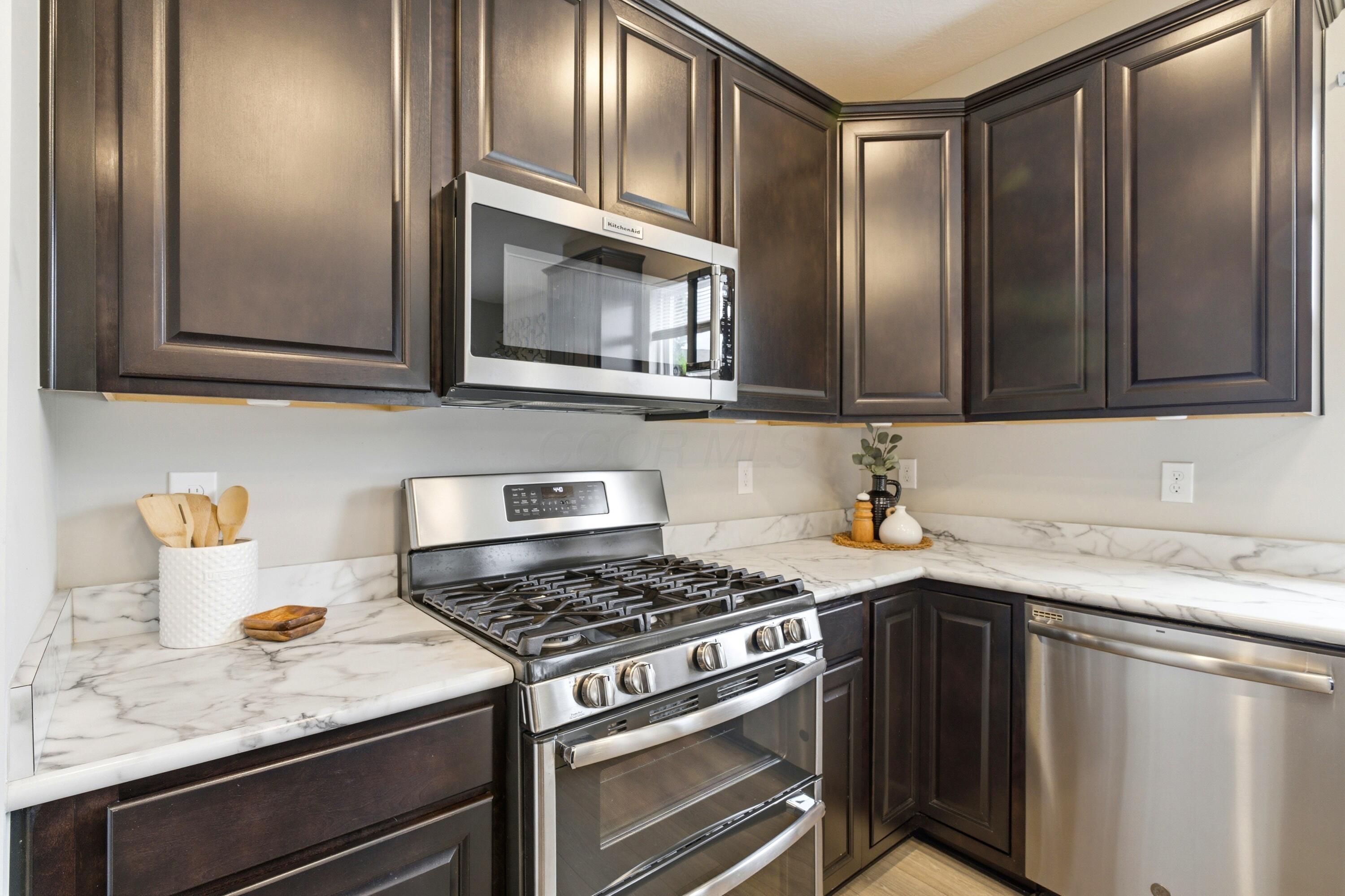 3102 Wolfbirch Drive