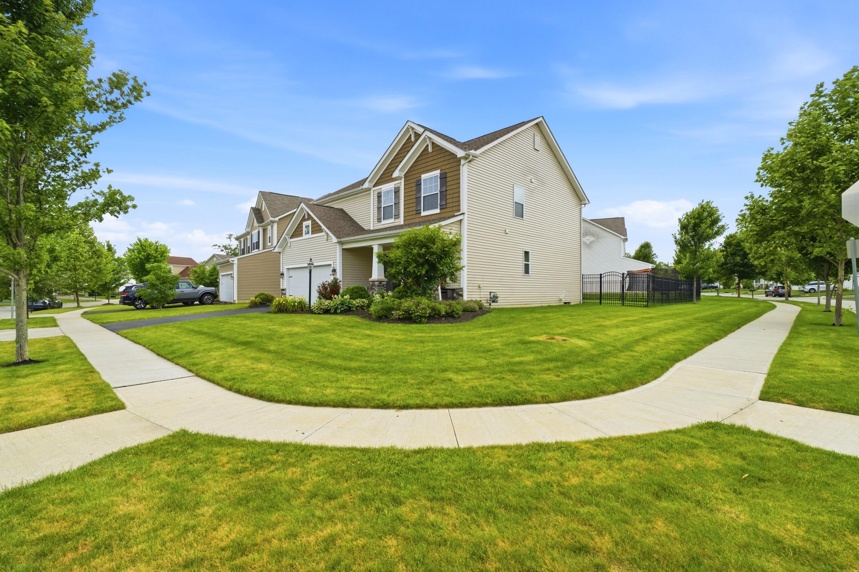 3102 Wolfbirch Drive