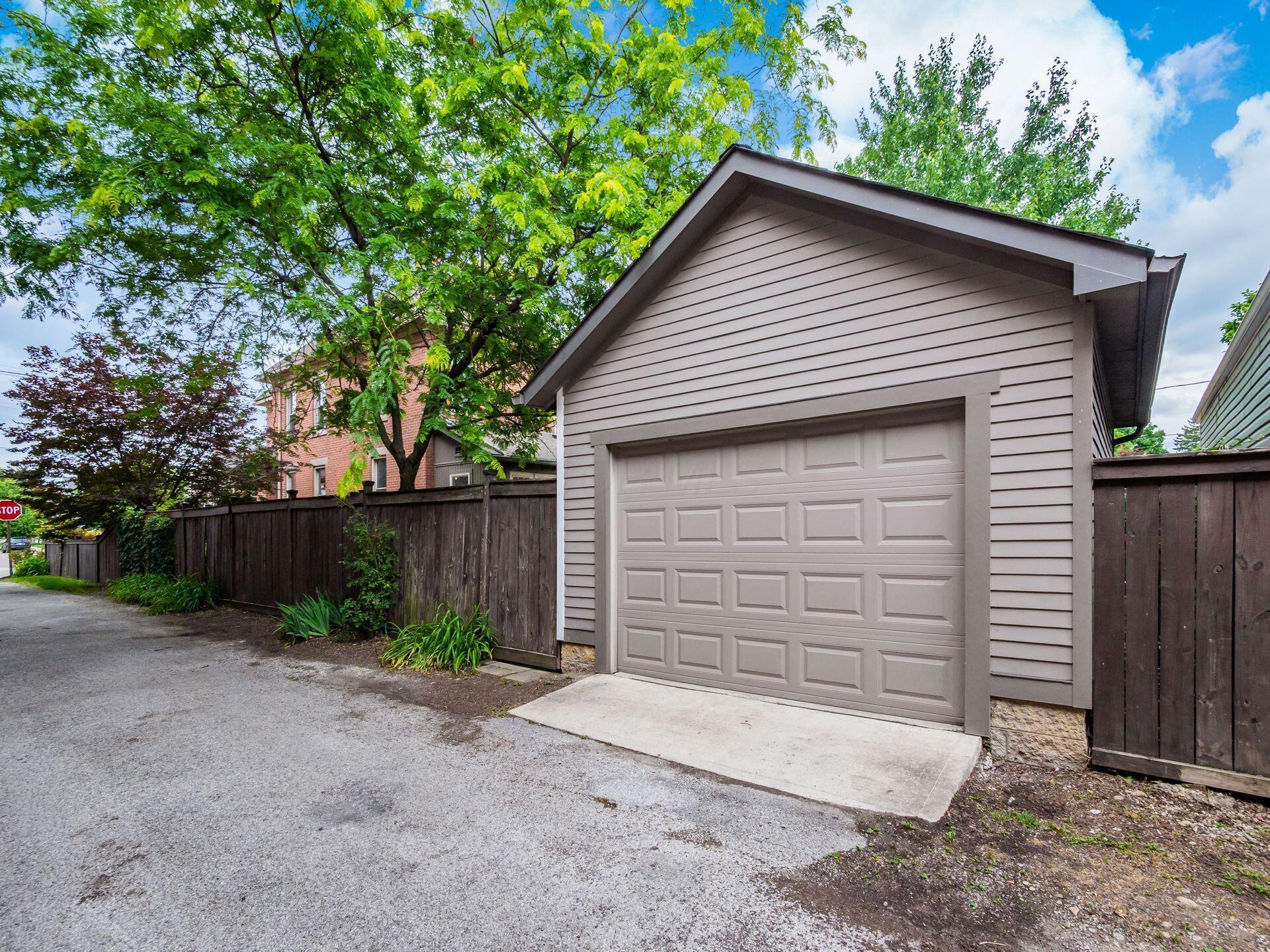 363 Thurman Avenue