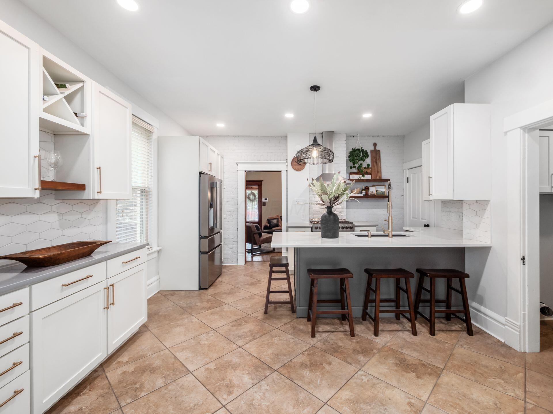 363 Thurman Avenue