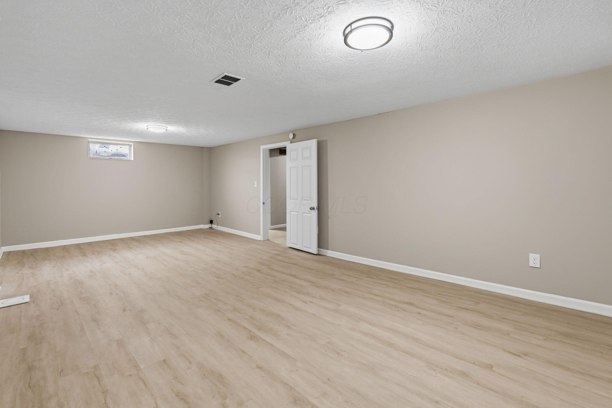 2069 Walnut Hill Park Drive