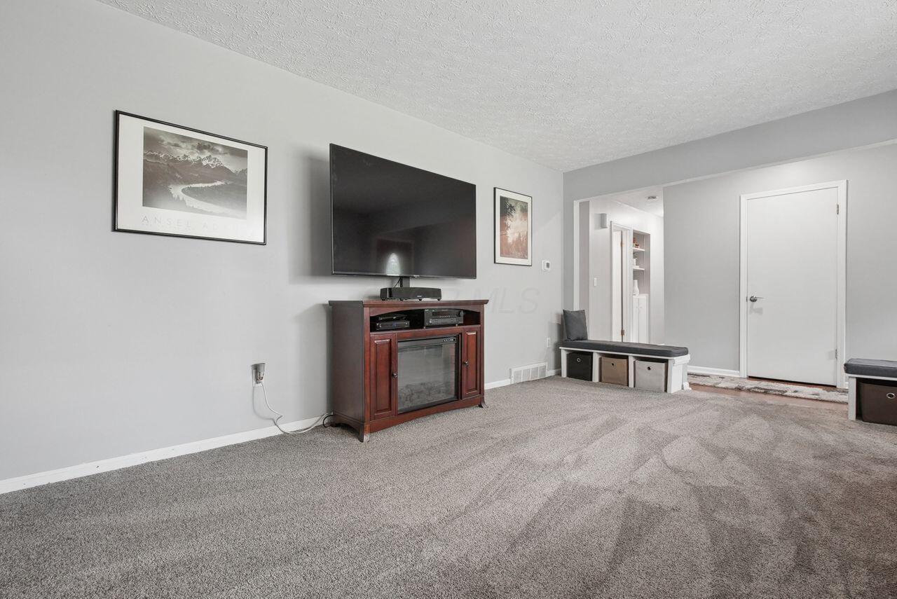 214 Greenbrier Road
