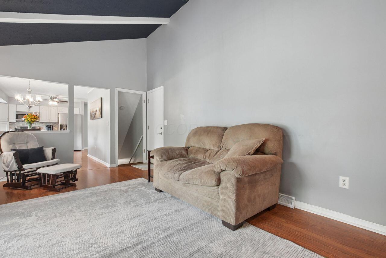 214 Greenbrier Road