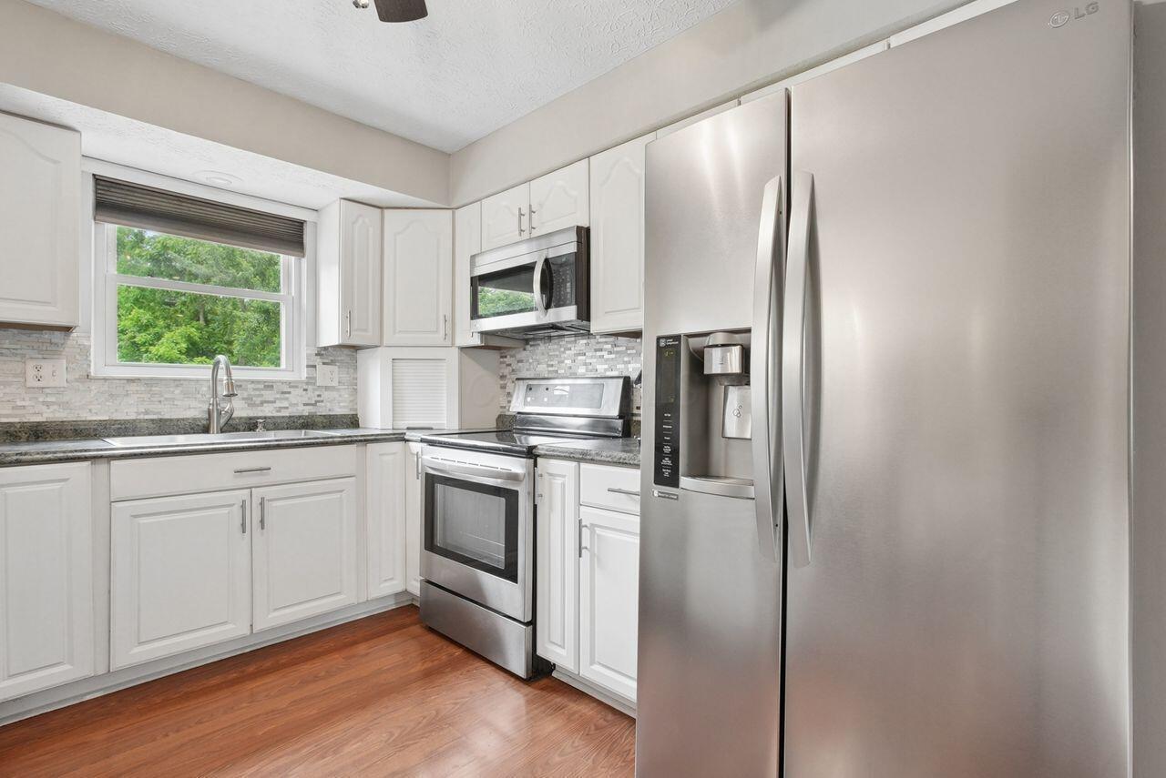 214 Greenbrier Road