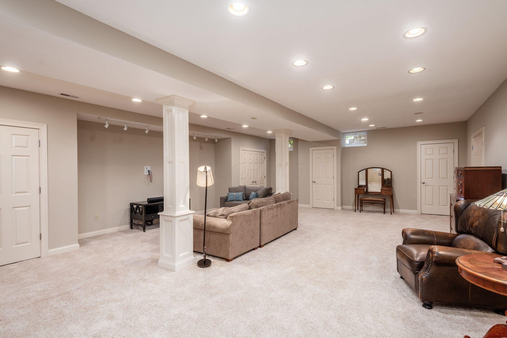 2578 Silverleaf Drive