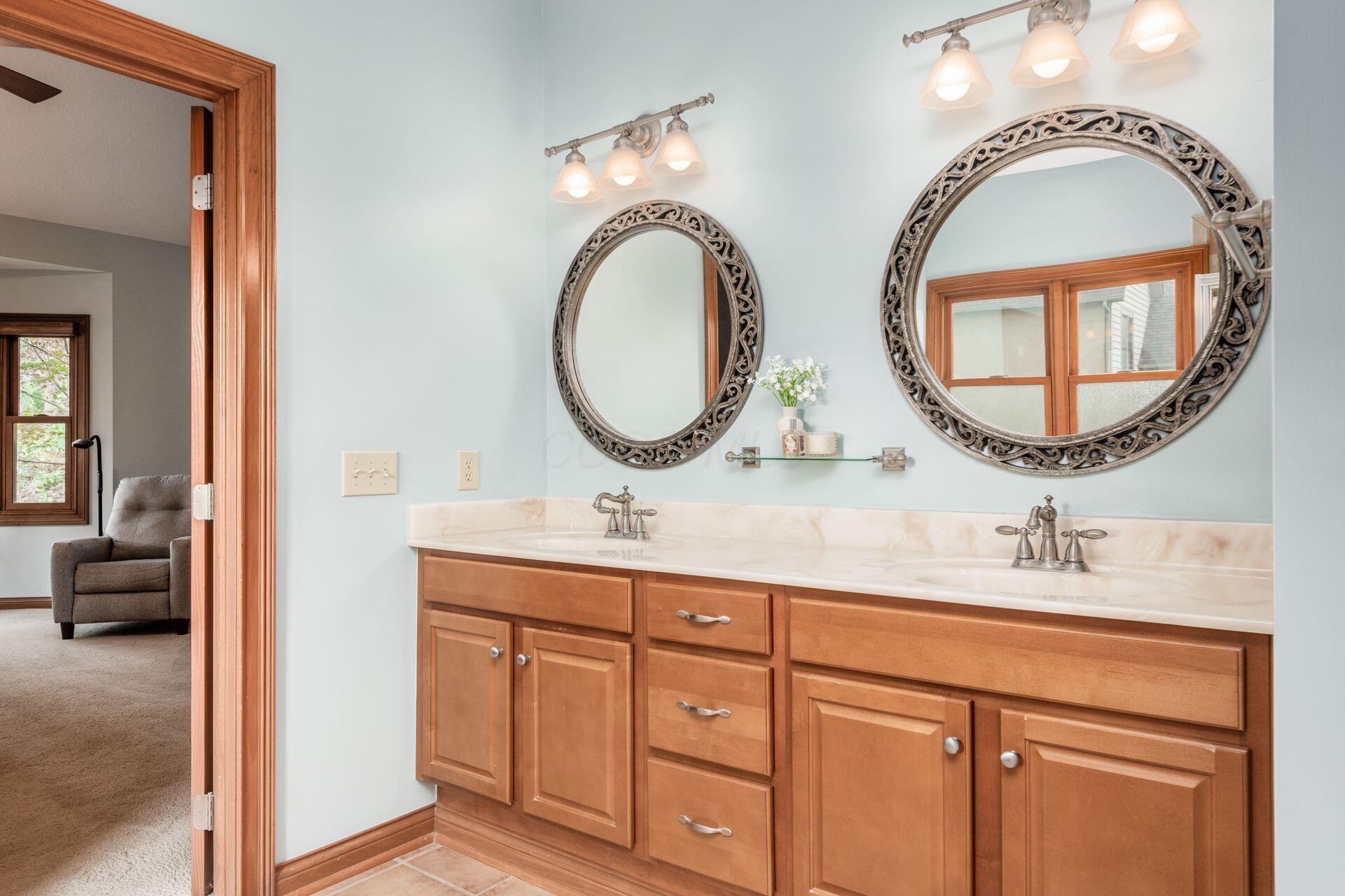 2578 Silverleaf Drive