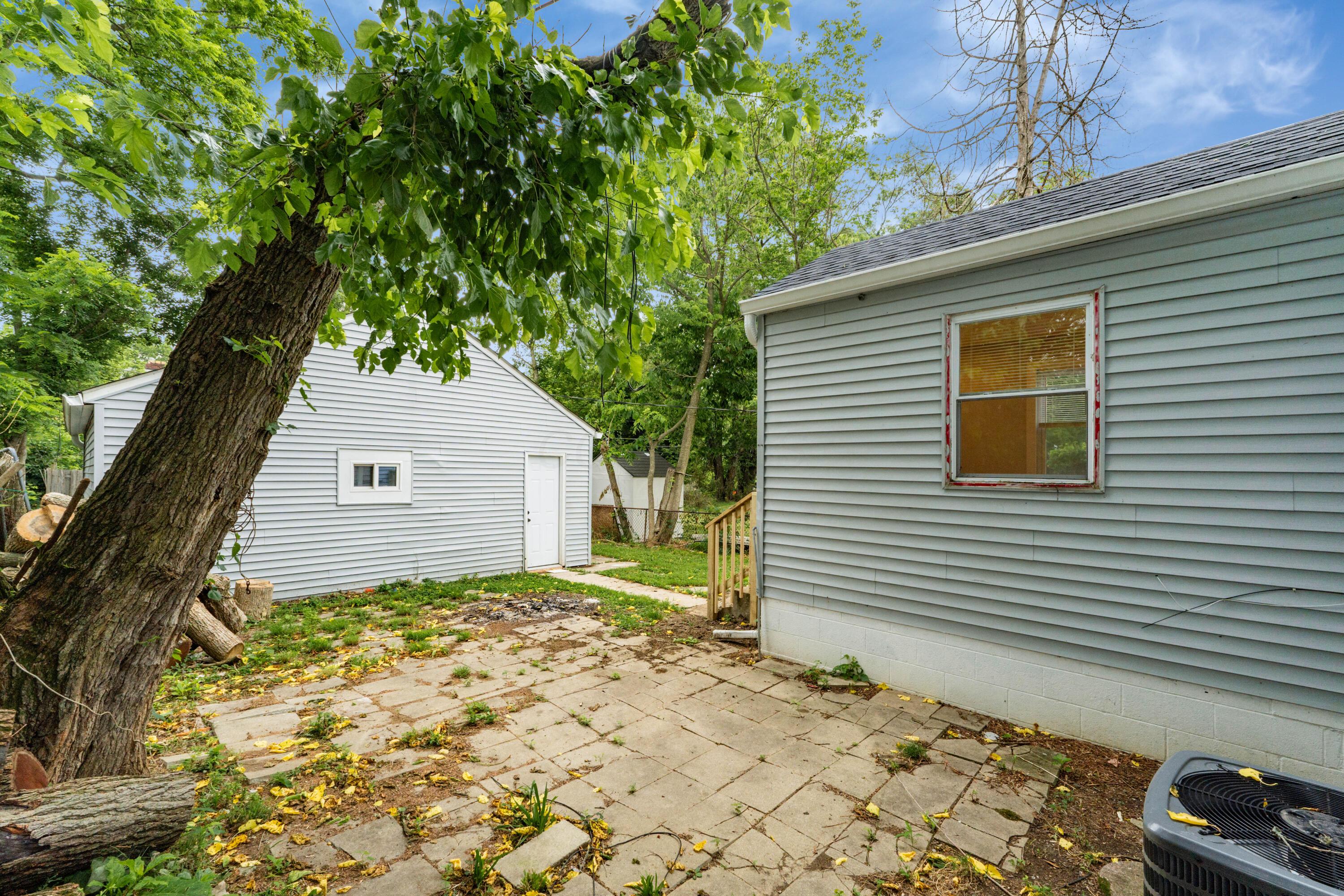 1606 Cordell Avenue