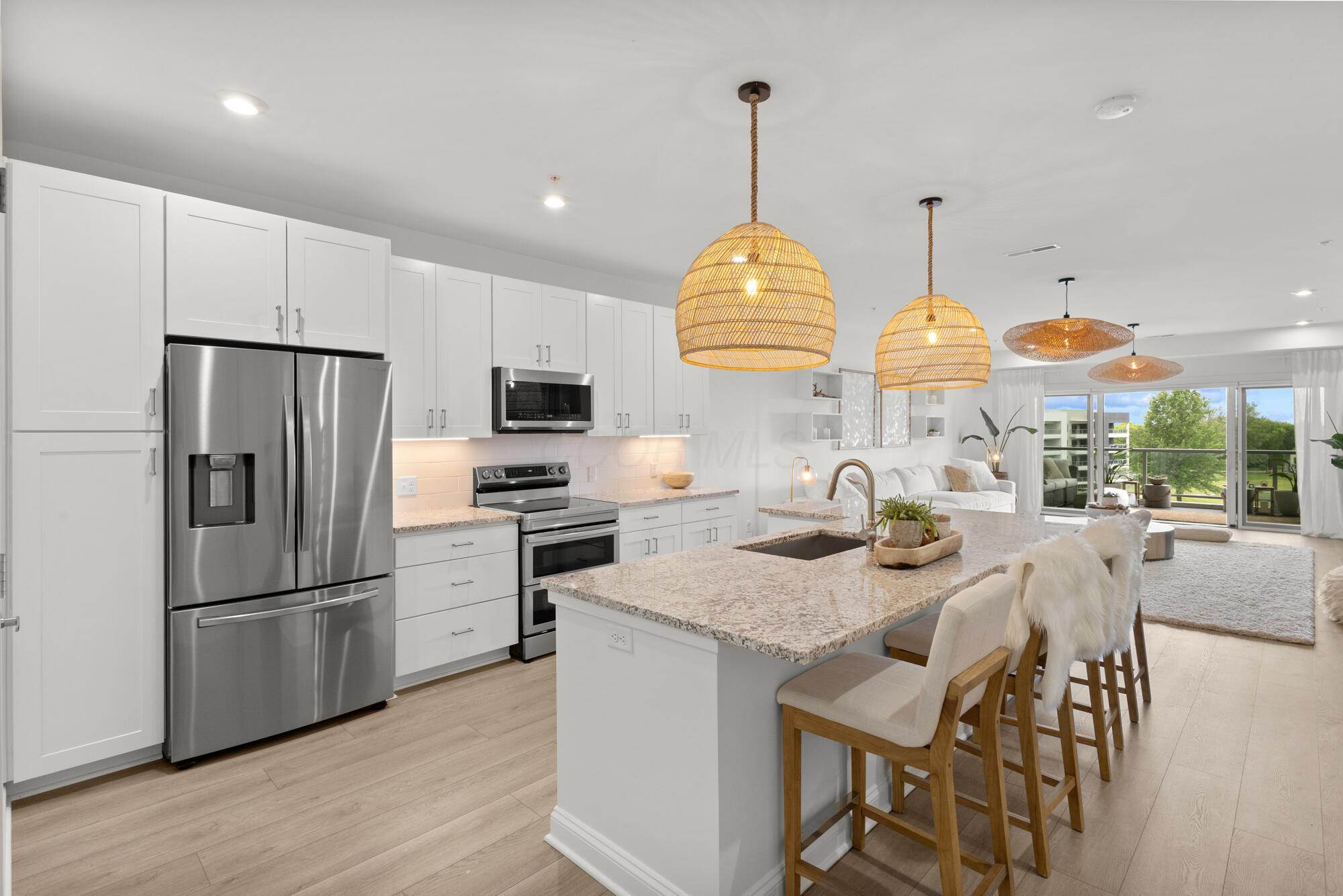 5233 Highpointe Lakes Drive, 402