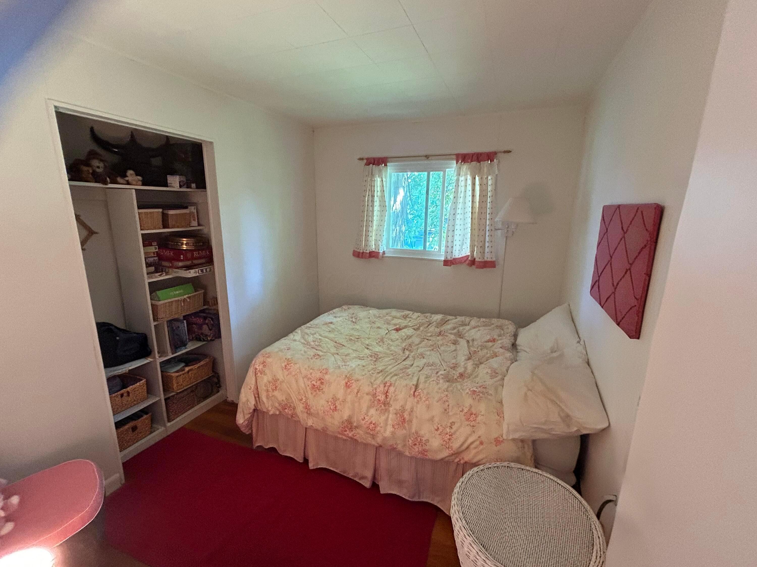 13394 Orchard Island NE