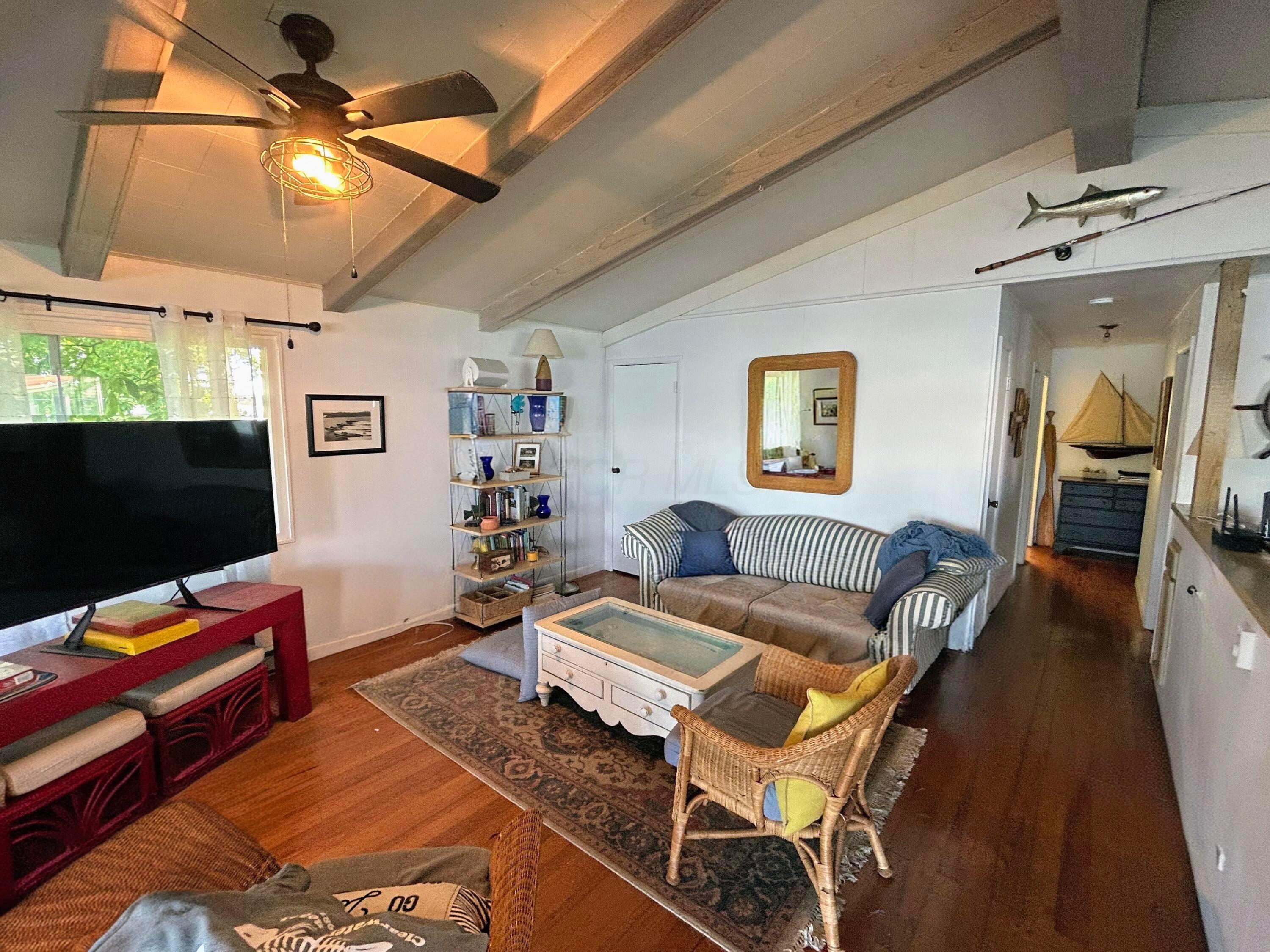 13394 Orchard Island NE