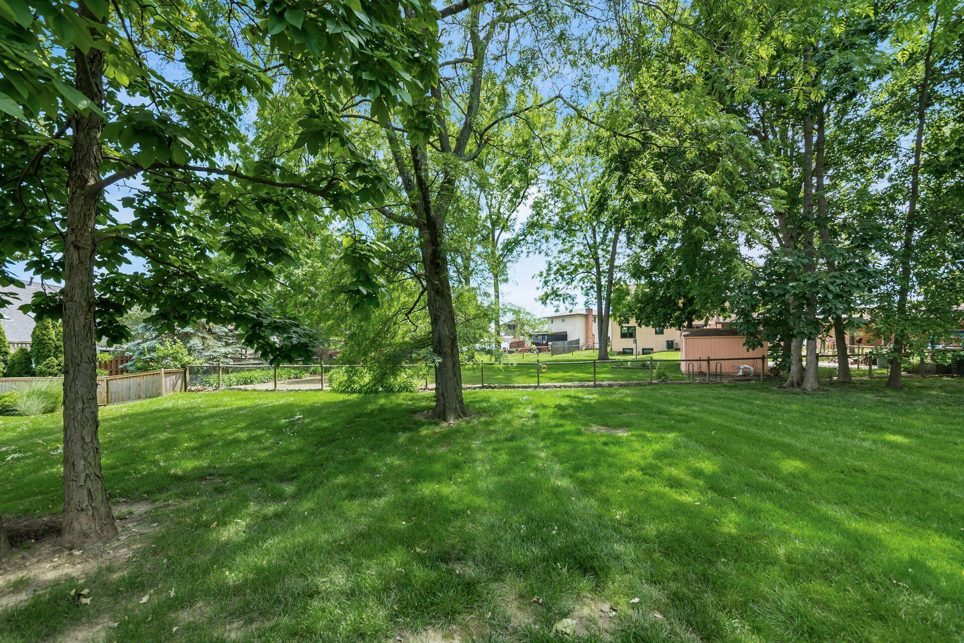 2711 Woodland Trail Drive