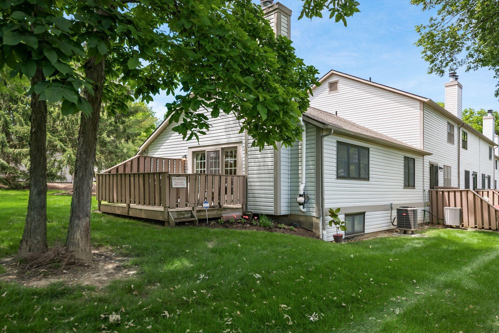 2711 Woodland Trail Drive