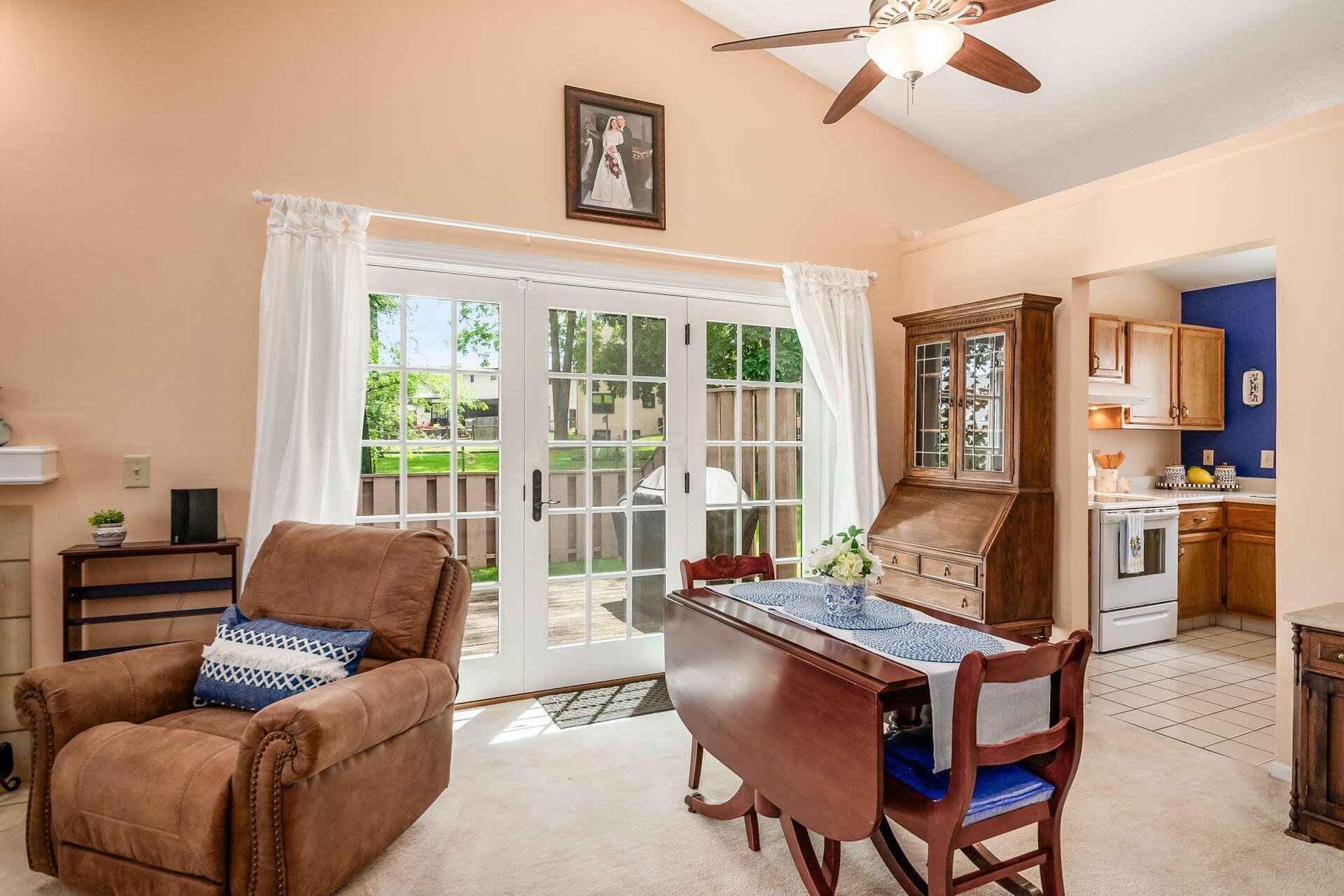 2711 Woodland Trail Drive