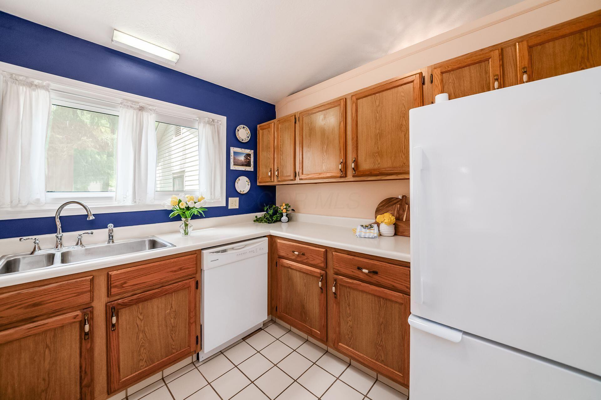 2711 Woodland Trail Drive