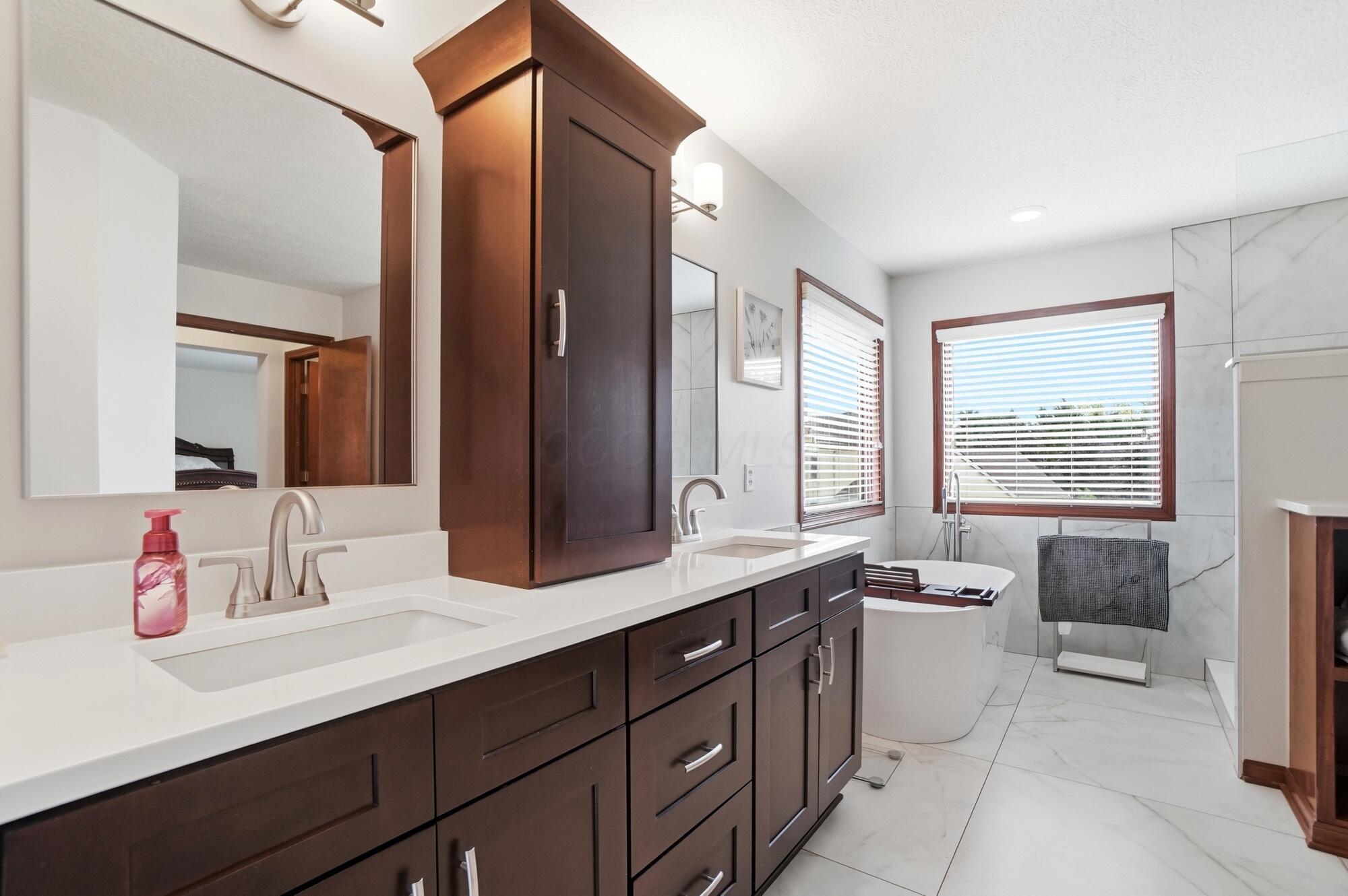 6333 Crystal Valley Drive