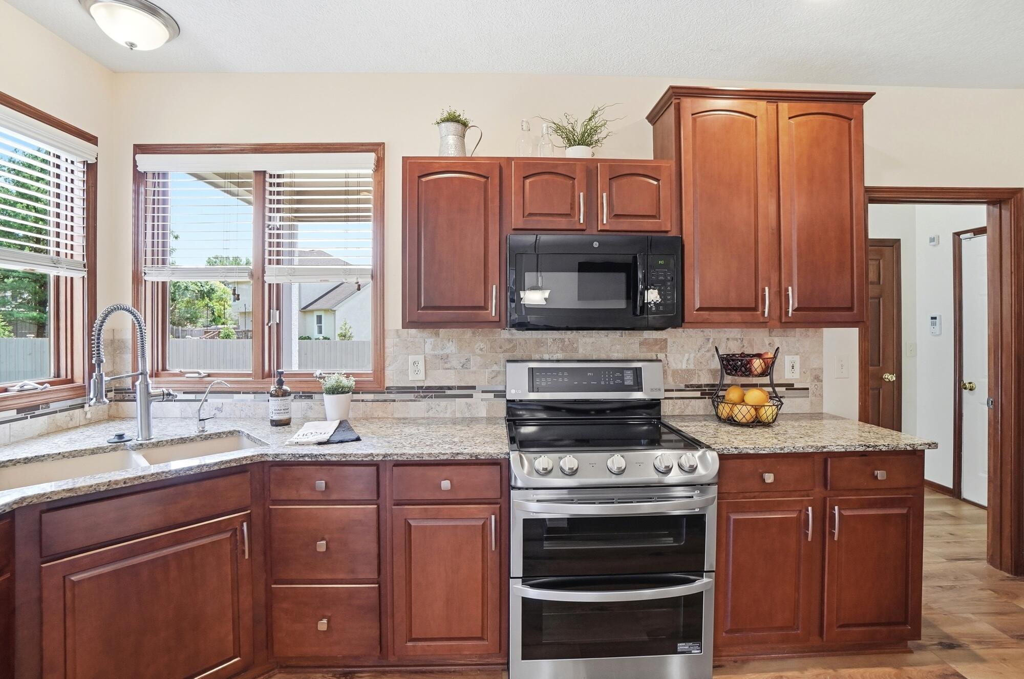 6333 Crystal Valley Drive