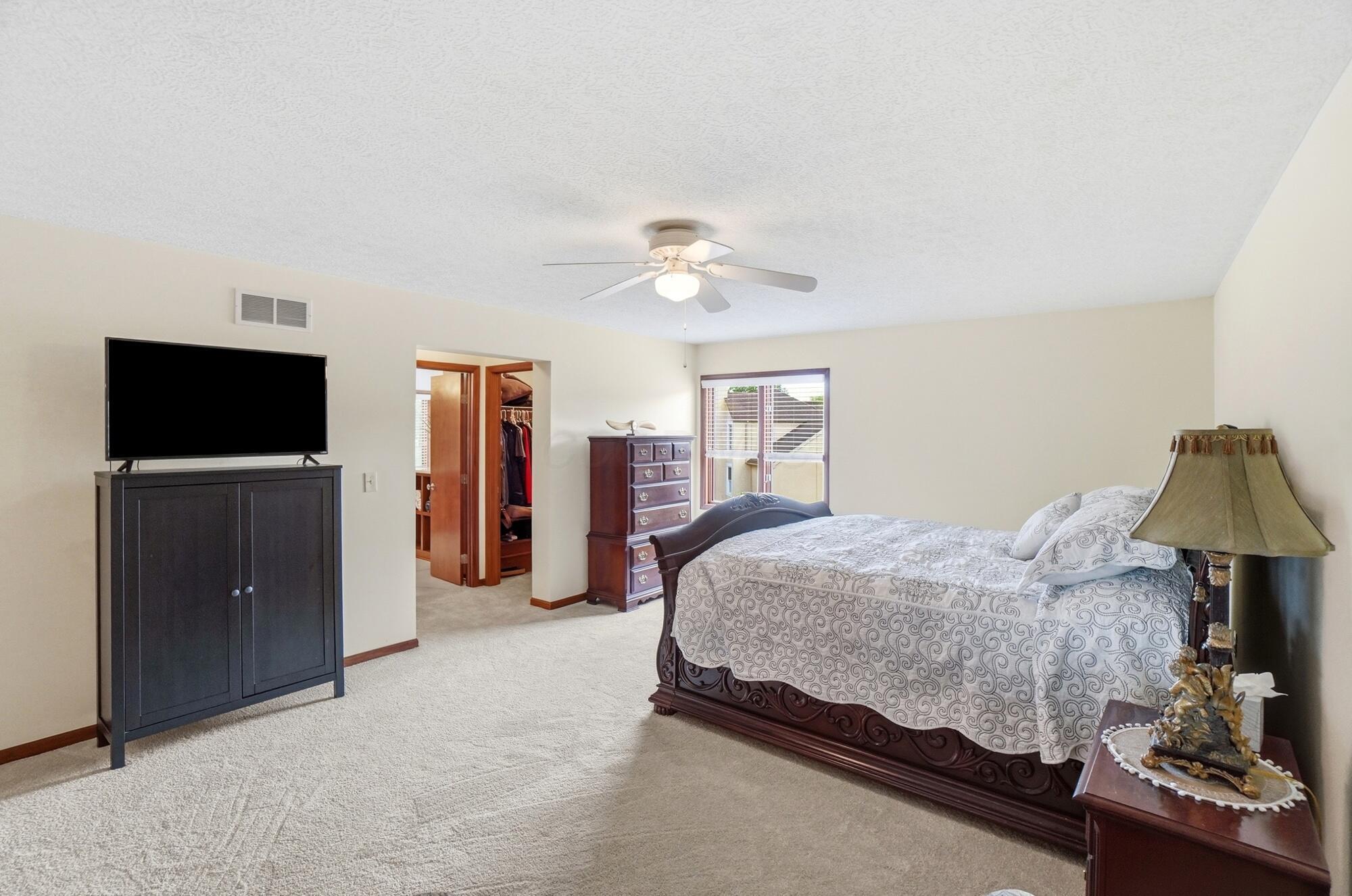 6333 Crystal Valley Drive
