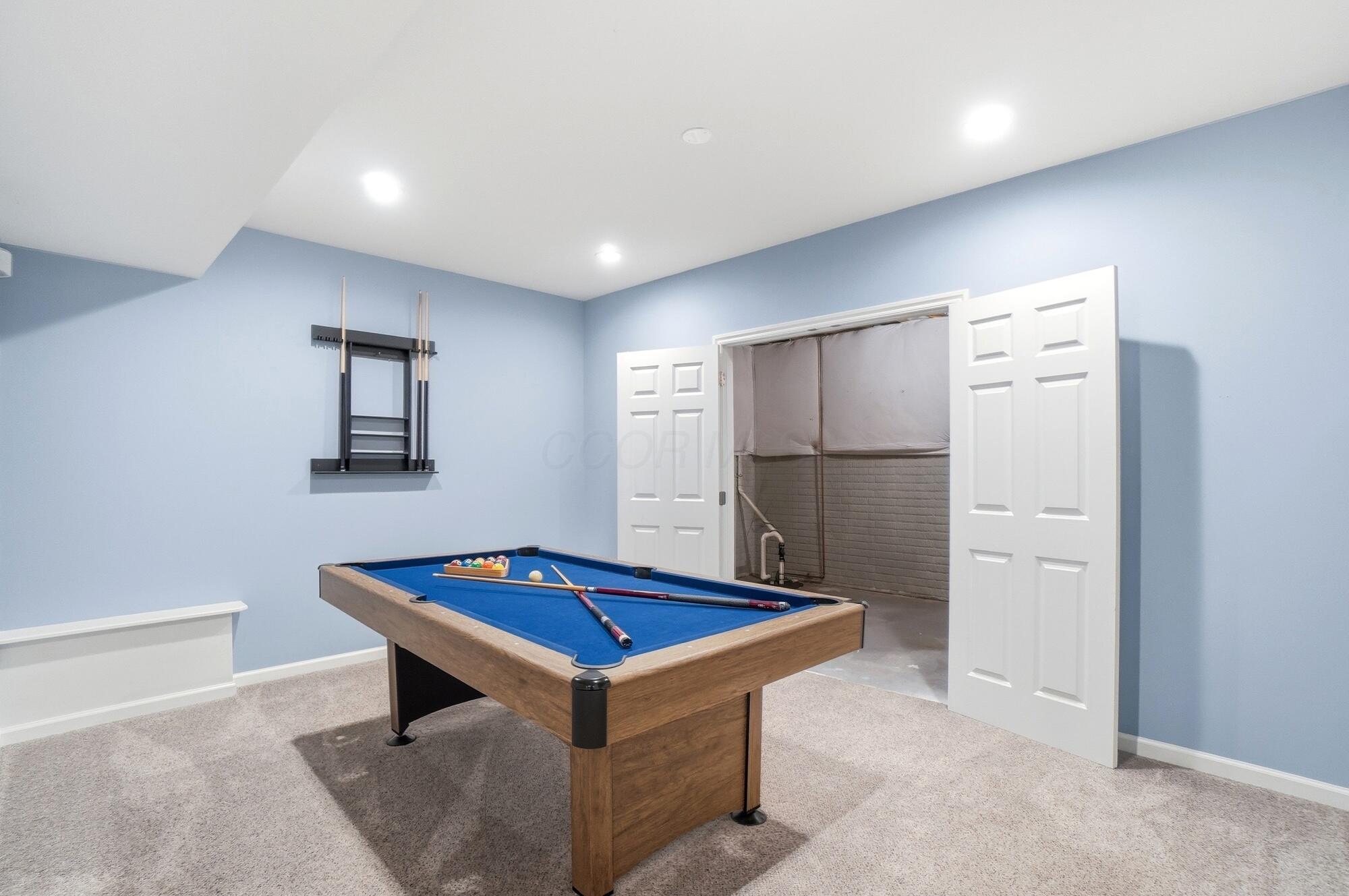 6333 Crystal Valley Drive