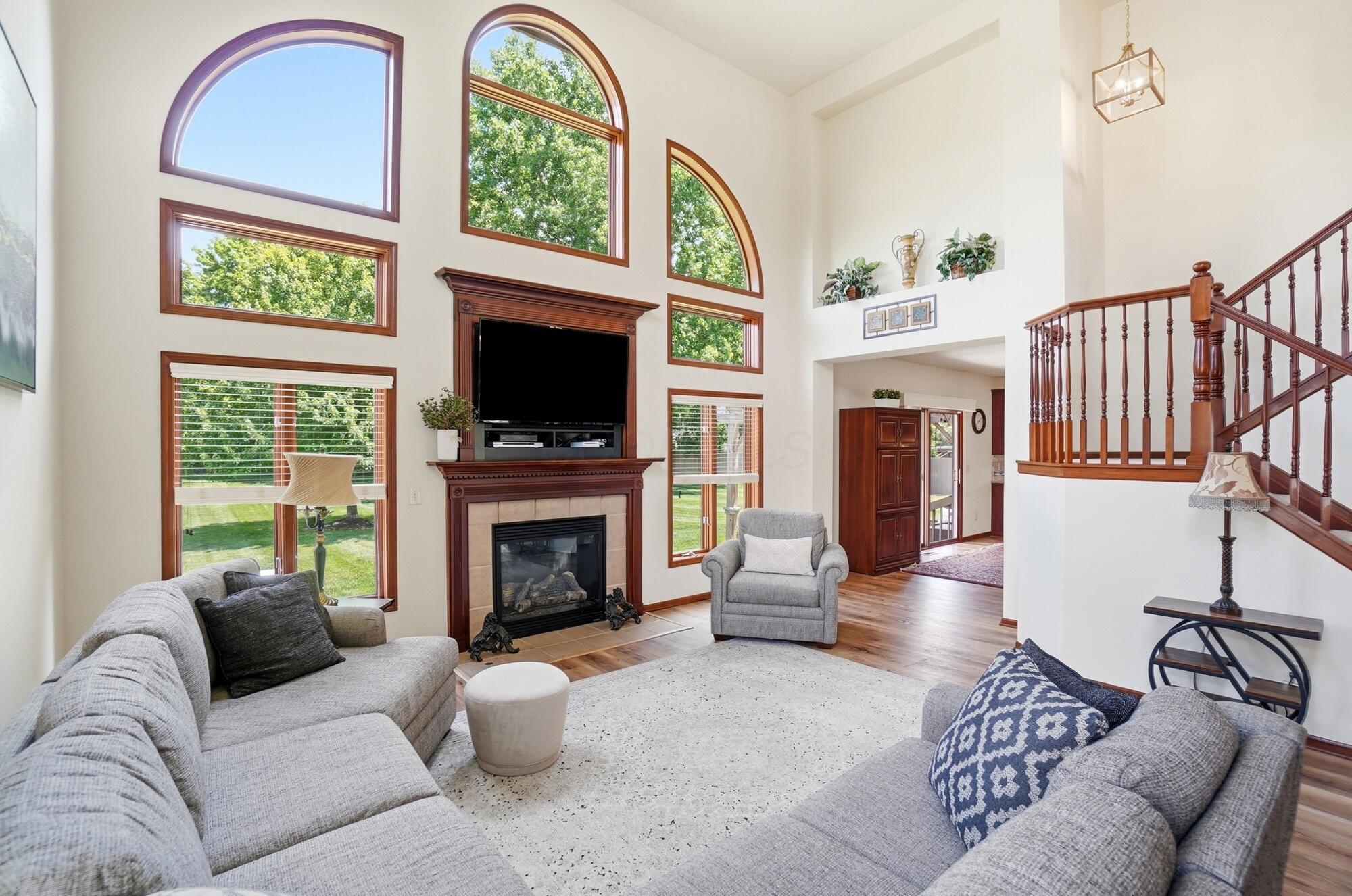 6333 Crystal Valley Drive
