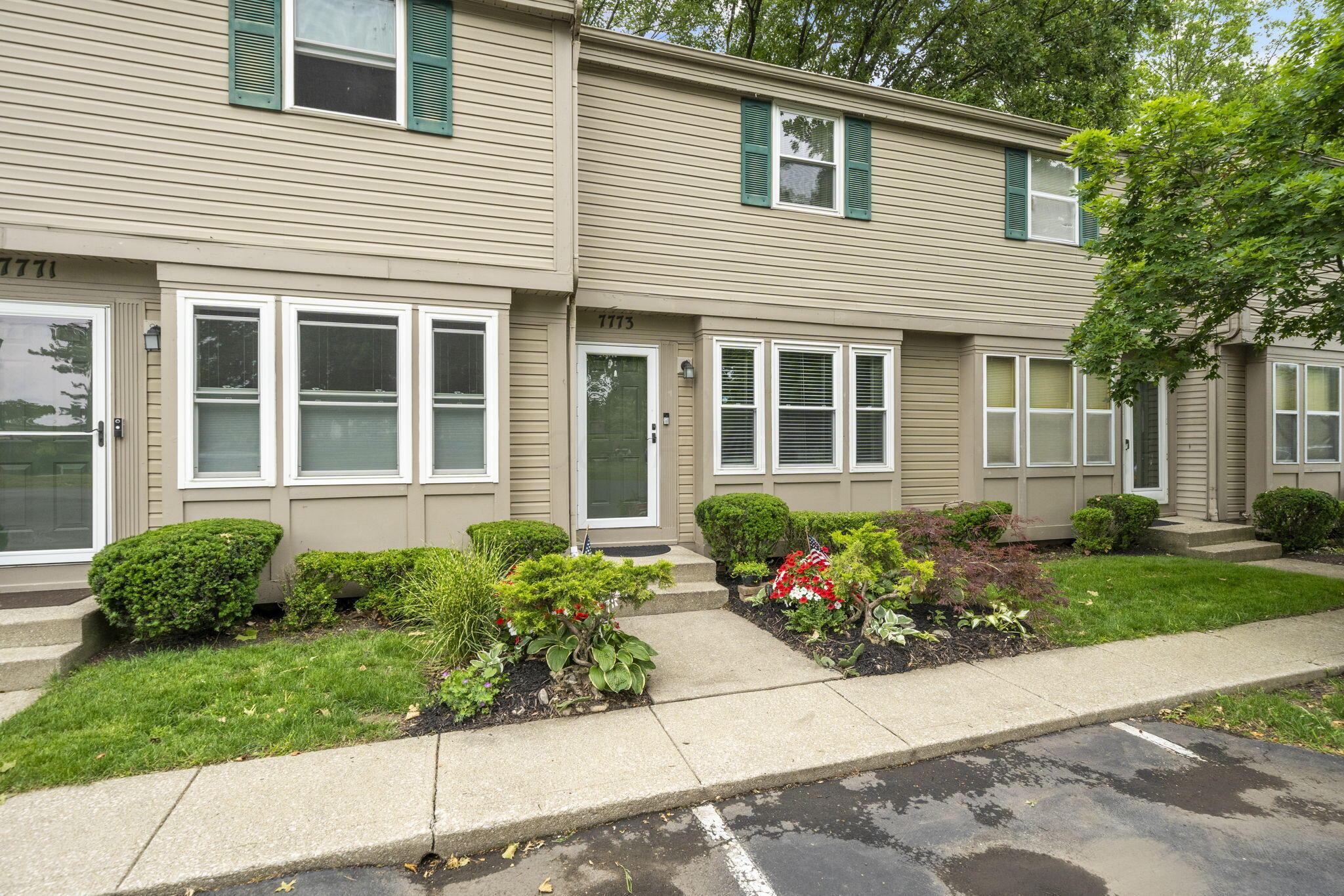 7773 Barkwood Drive, 7C