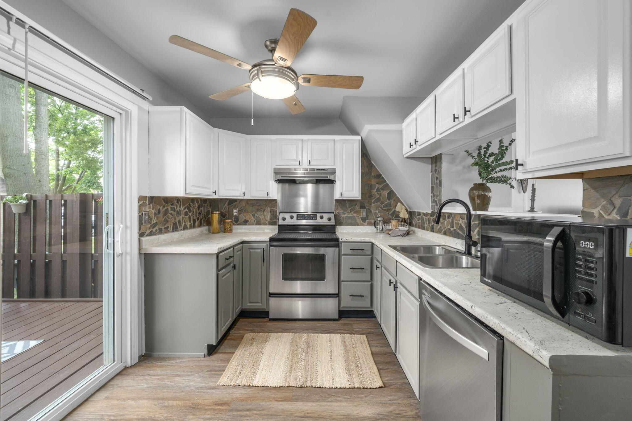 7773 Barkwood Drive, 7C