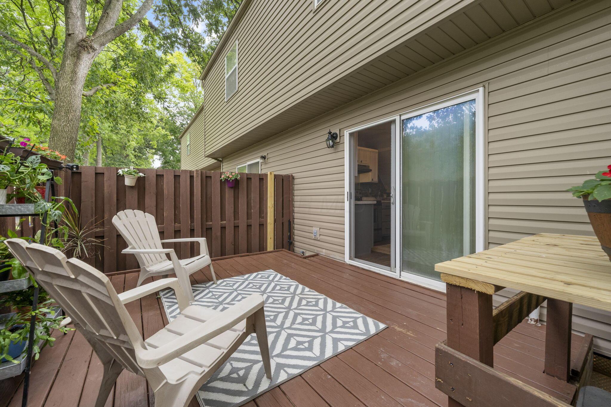 7773 Barkwood Drive, 7C