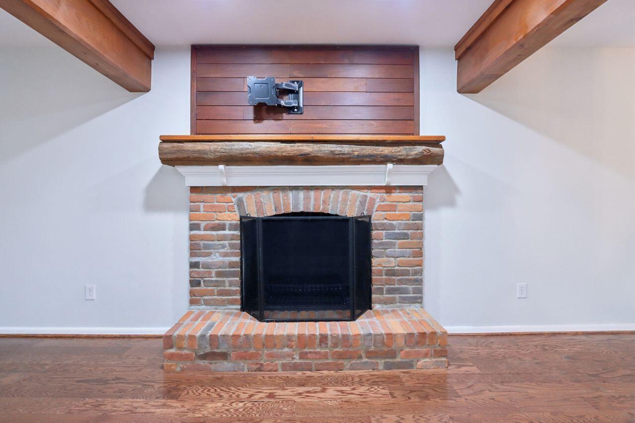 730 Mohican Way